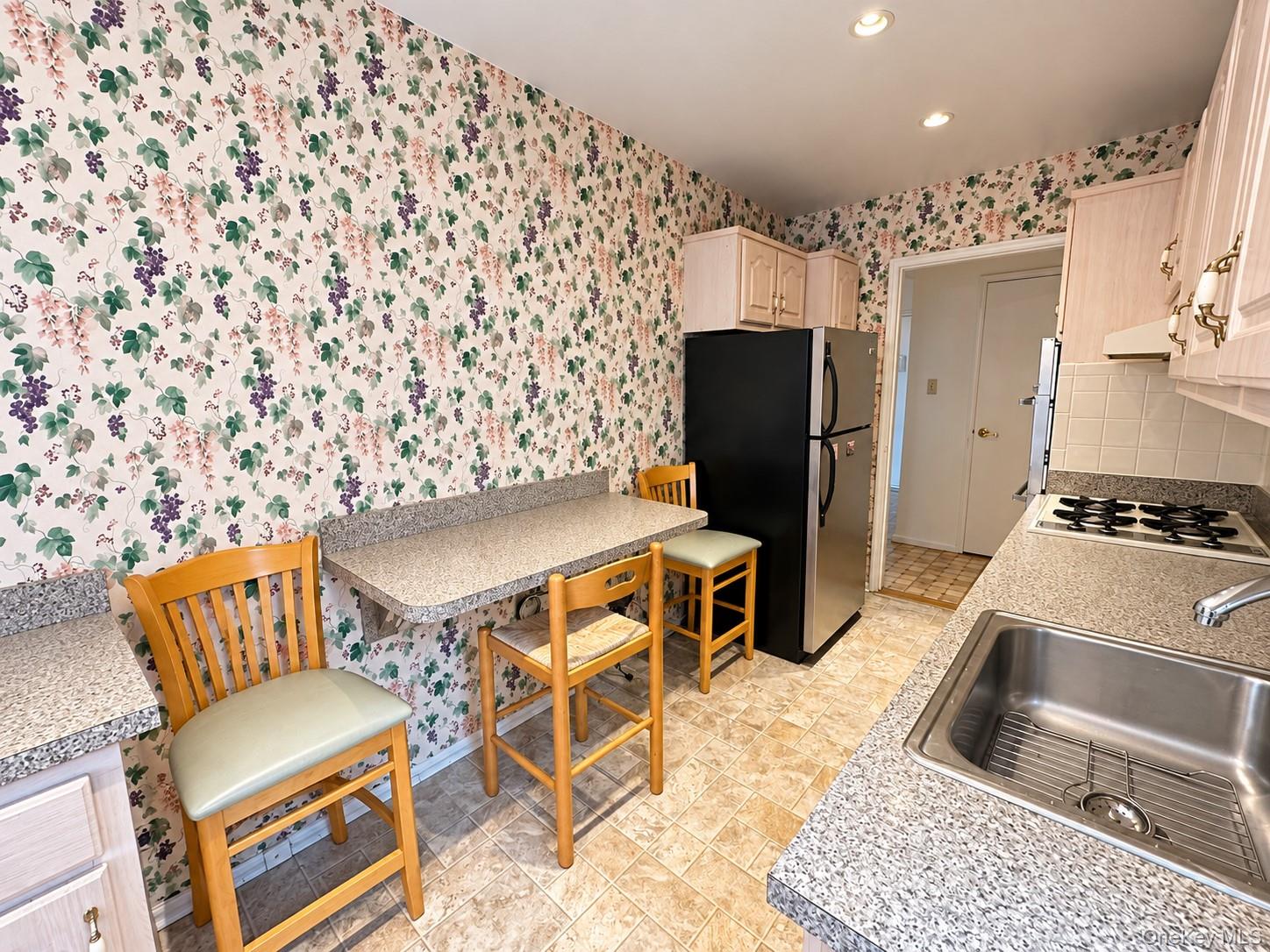 209-15 18th Avenue, Unit 6F photo 13
