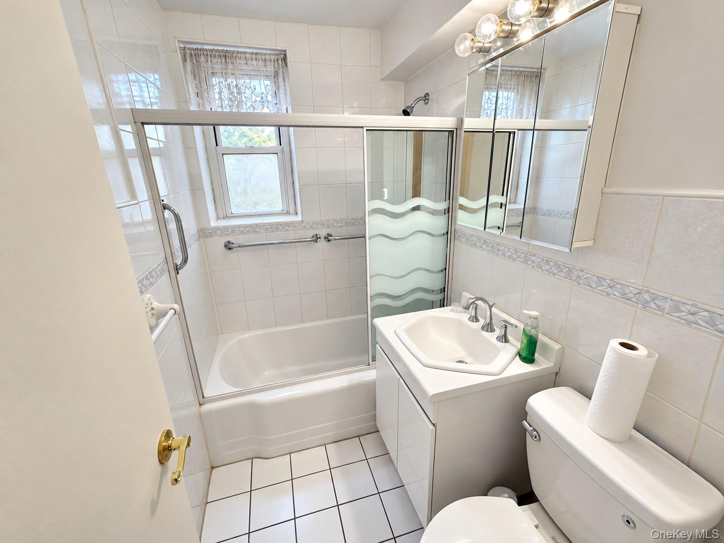 209-15 18th Avenue, Unit 6F photo 26