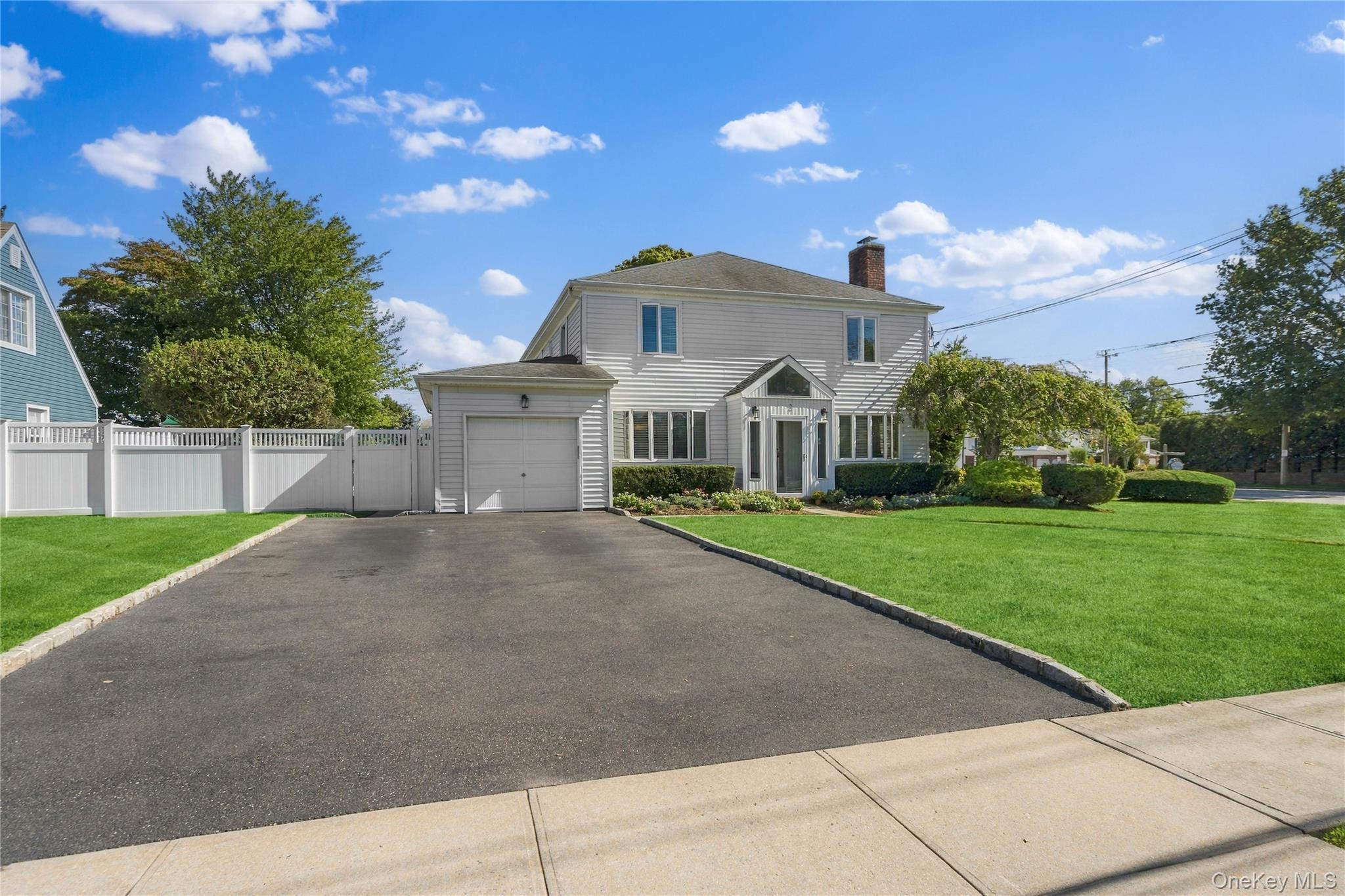 2 Amherst Place – For Sale photo 3