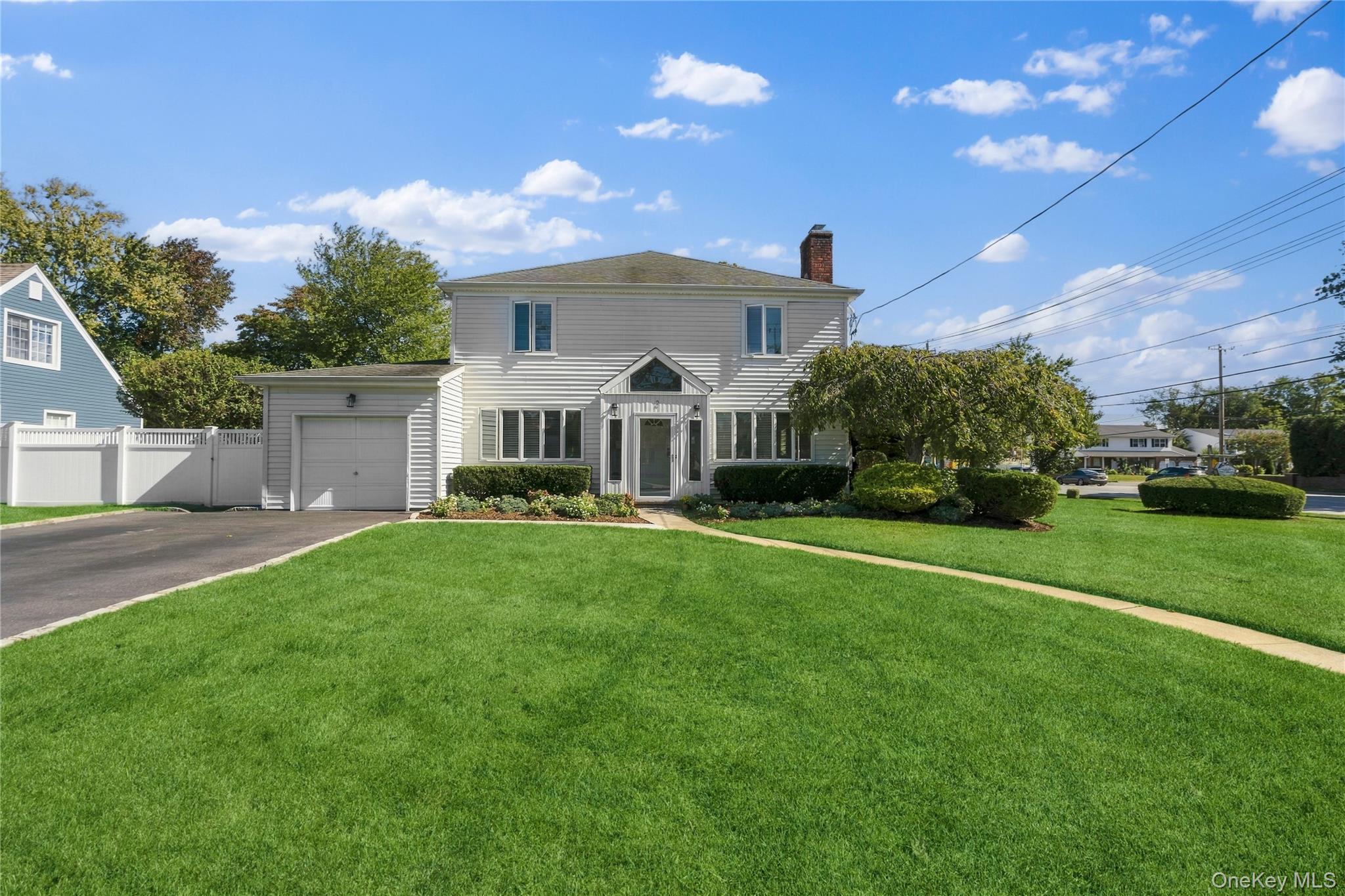 2 Amherst Place – For Sale photo 2