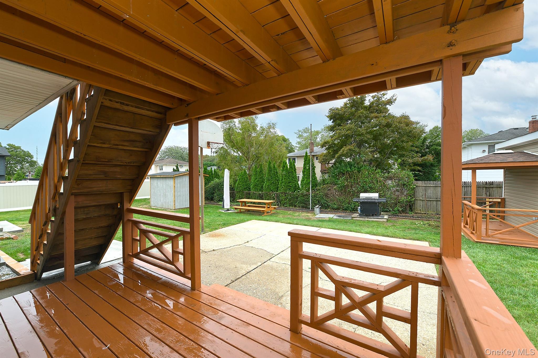 105 N Lewis Avenue – For Sale photo 32