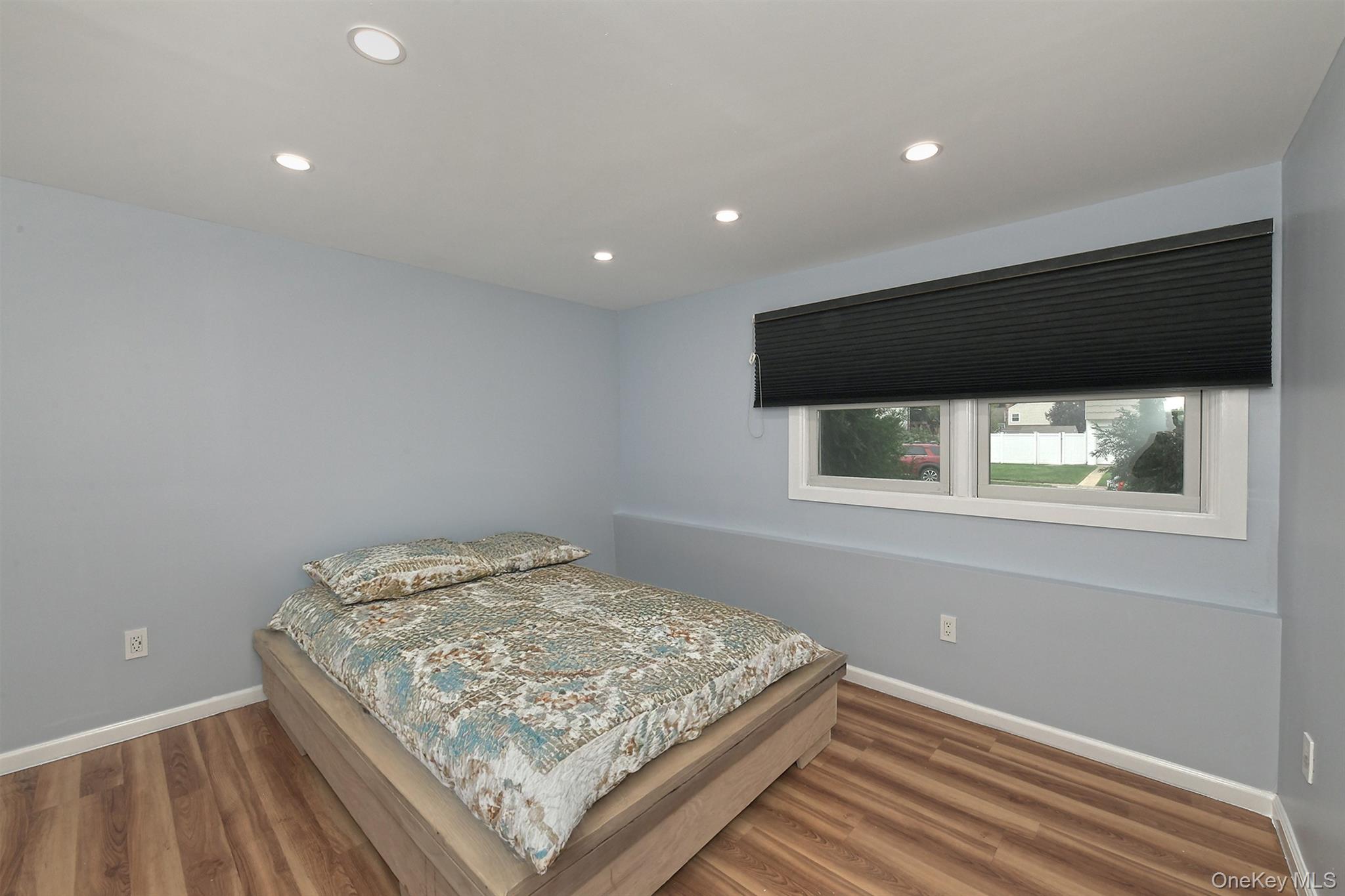 105 N Lewis Avenue – For Sale photo 29