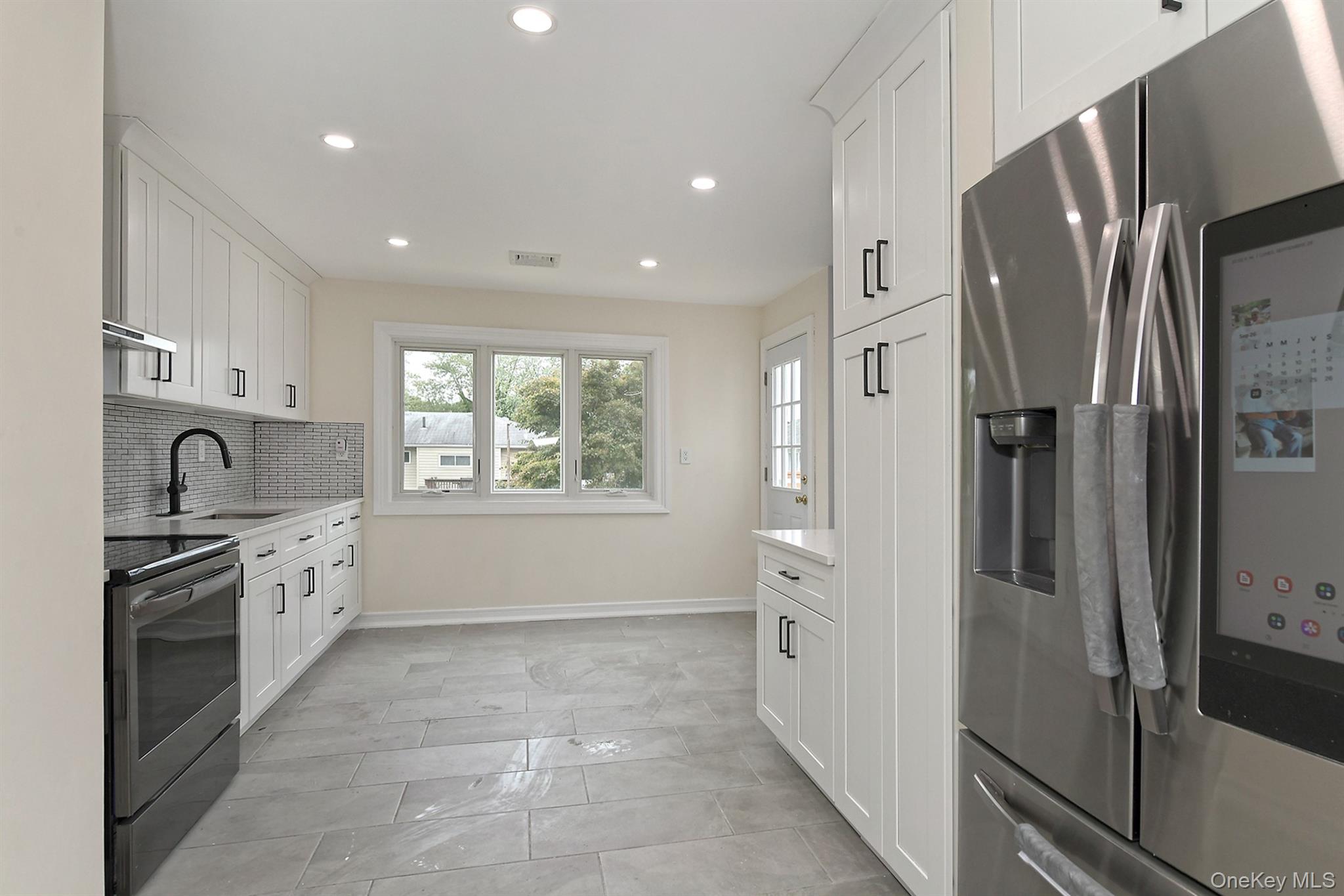 105 N Lewis Avenue – For Sale photo 16