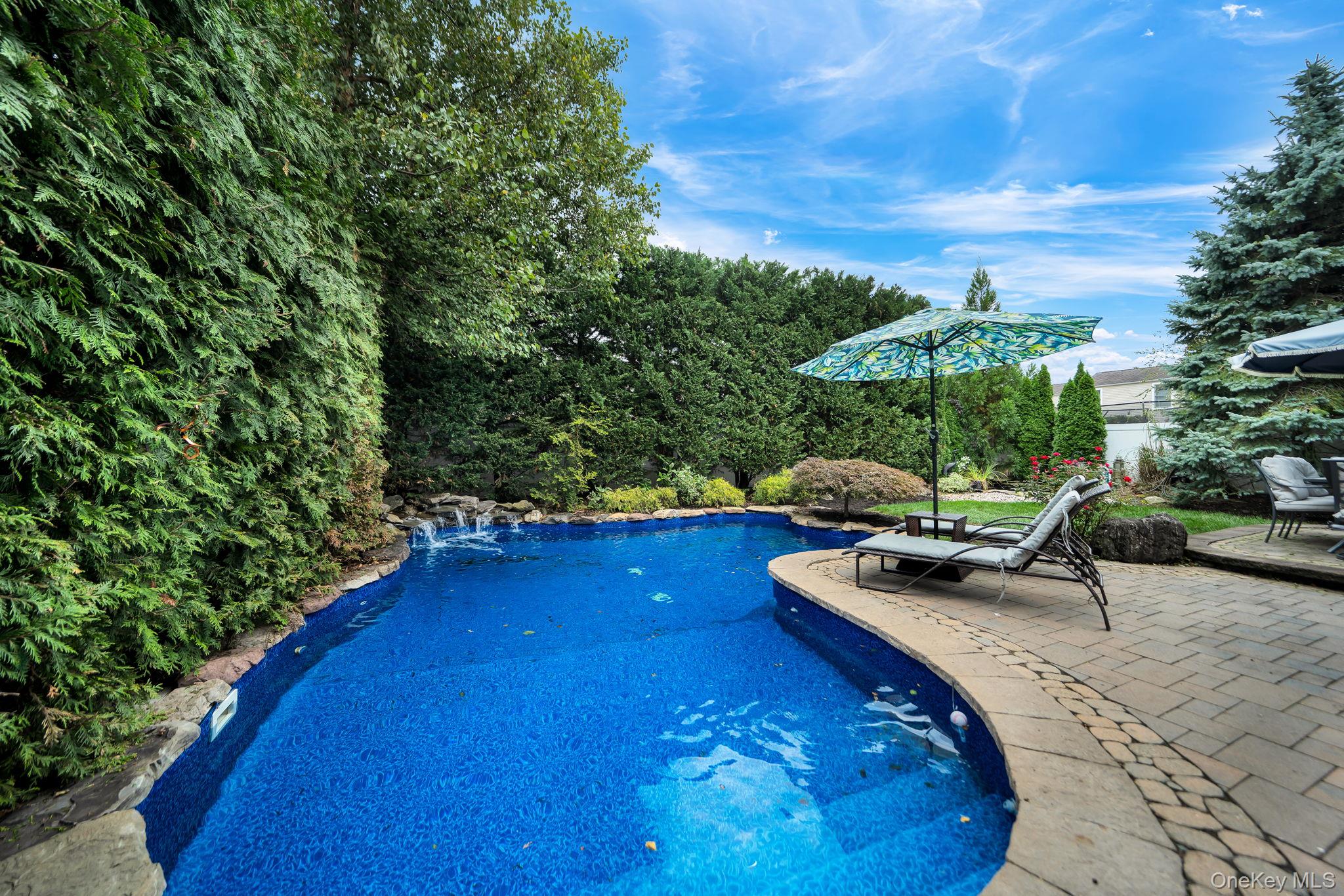 2817 Riverside Drive – For Sale photo 34