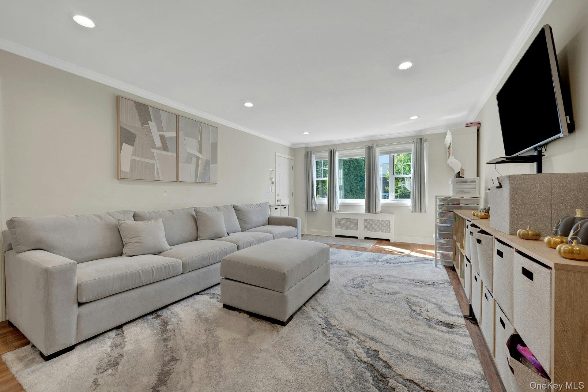11 Westview Avenue, Unit 1-1 photo 5