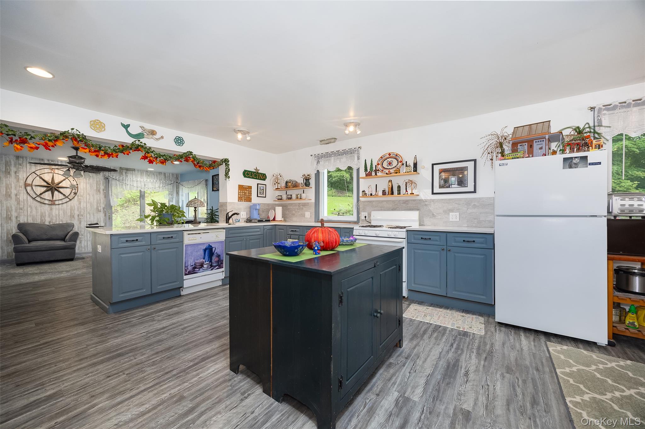 32 Fairview Road – For Sale photo 9