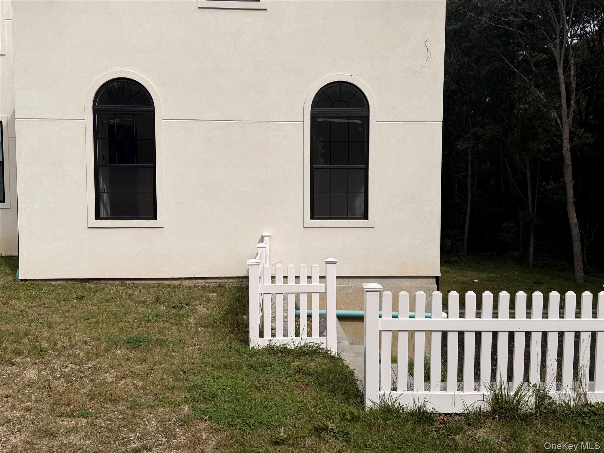 83 Milmay Avenue – For Rent photo 3