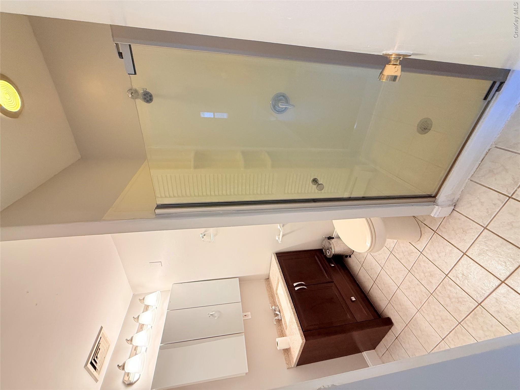 5000 Express Dr S – For Rent photo 12