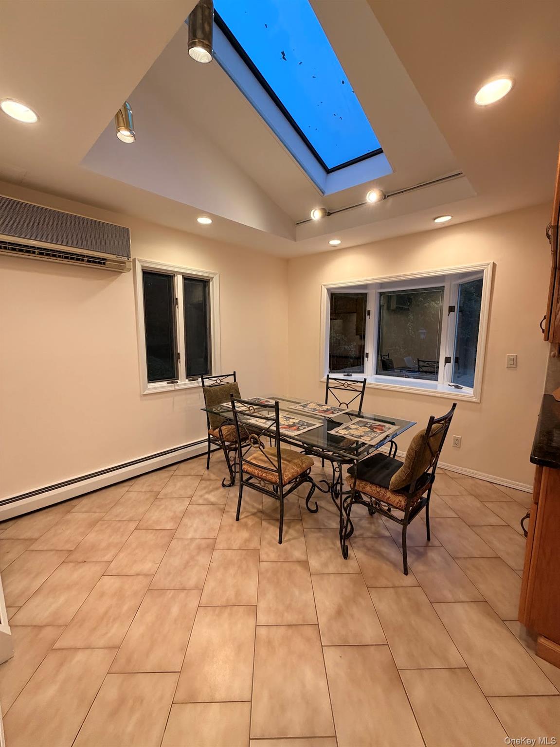 1 Somner Drive – For Rent photo 6