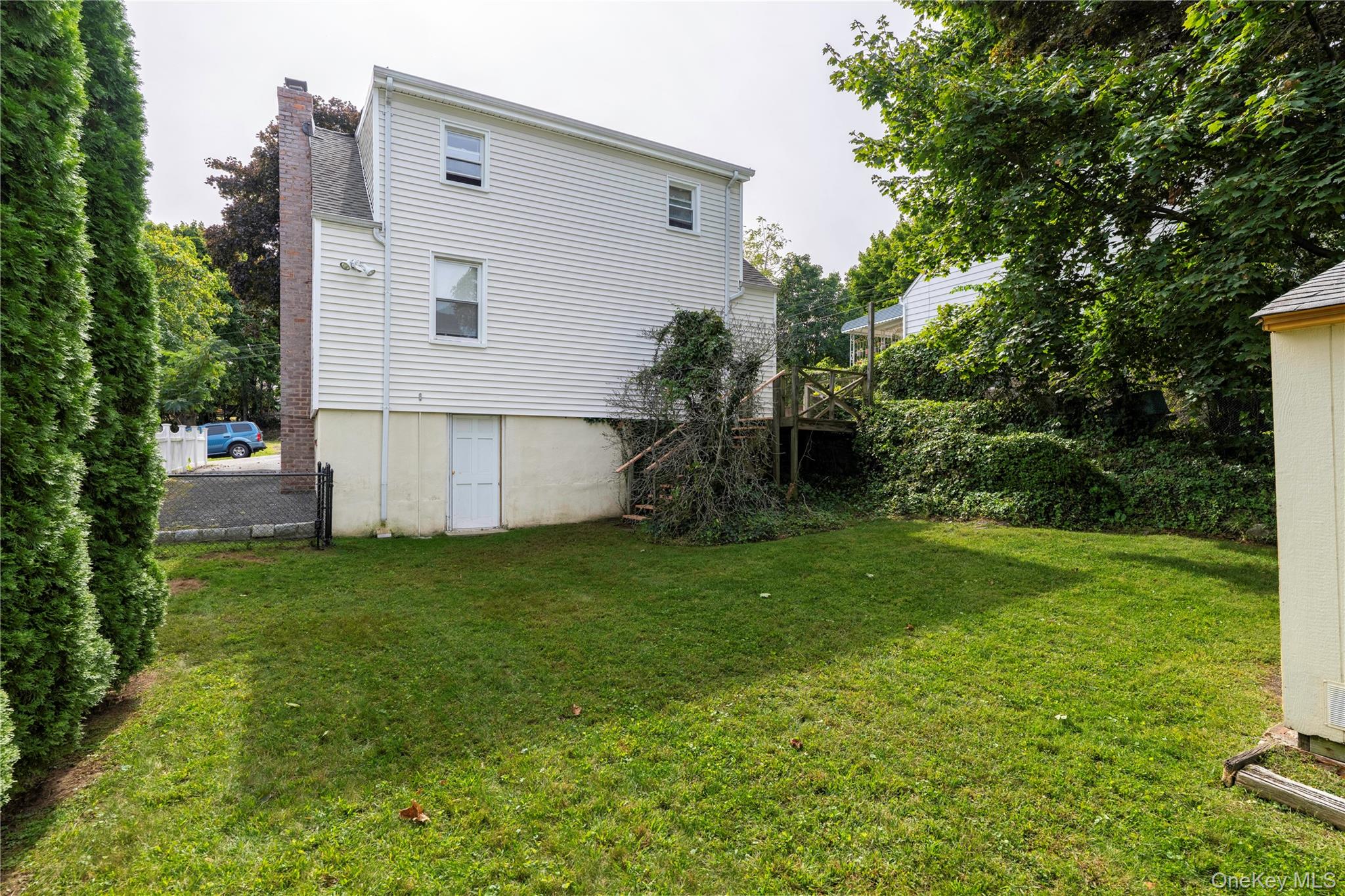 21 Annsville Trail – For Sale photo 27
