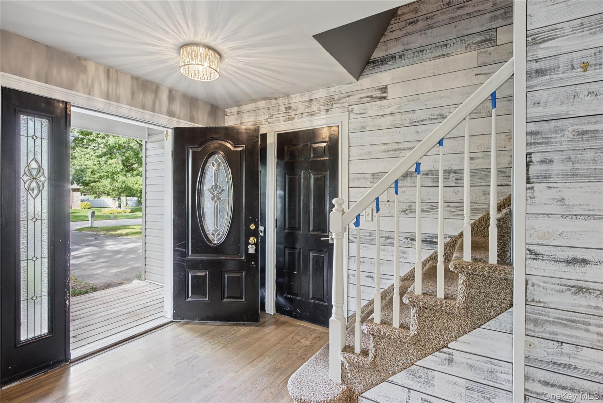 16 Jamaica Avenue – For Sale photo 8