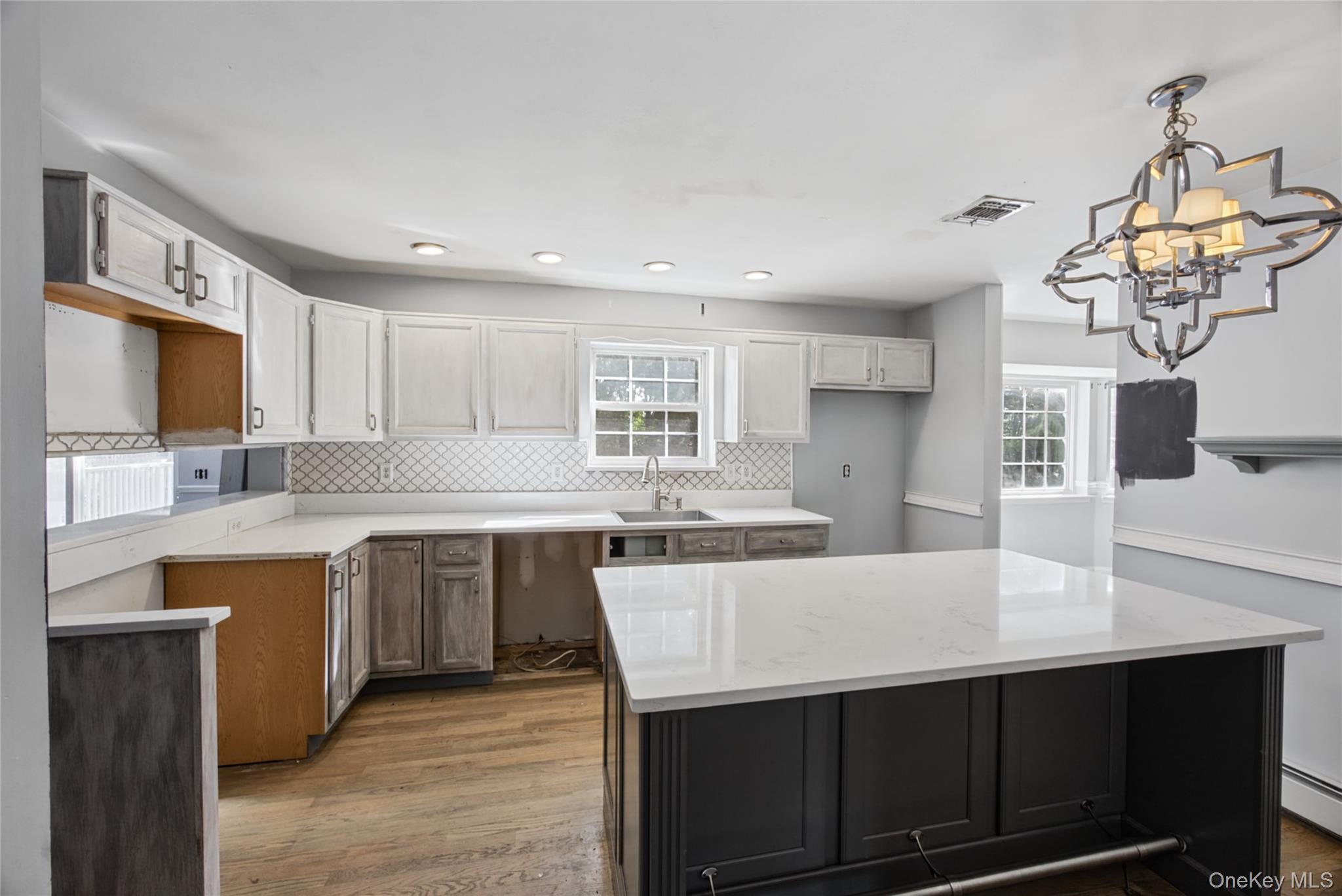 16 Jamaica Avenue – For Sale photo 18