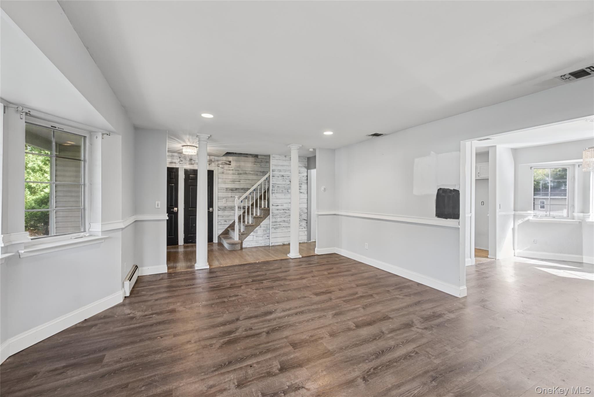 16 Jamaica Avenue – For Sale photo 11