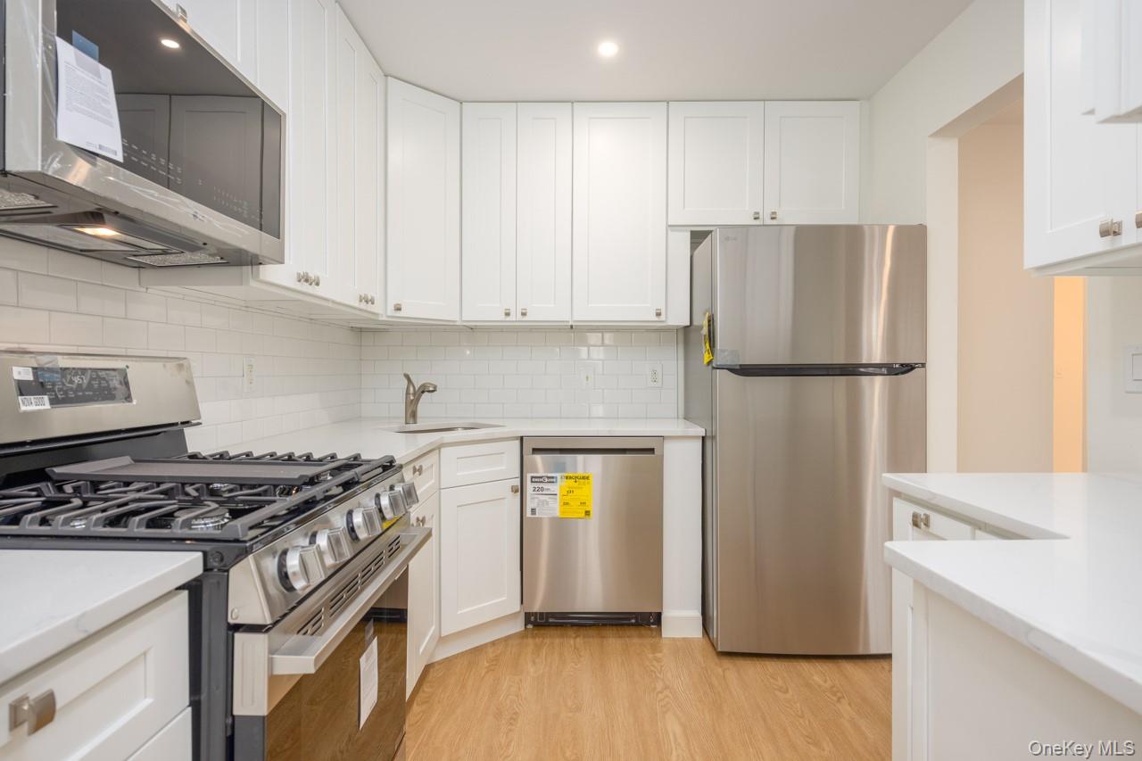62 Parkside Drive, Unit 62 photo 8