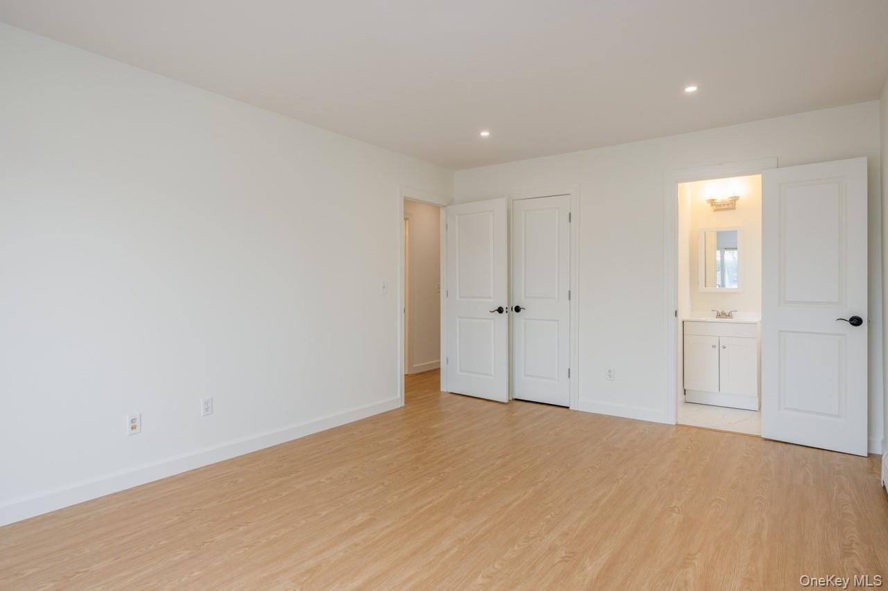 62 Parkside Drive, Unit 62 photo 14