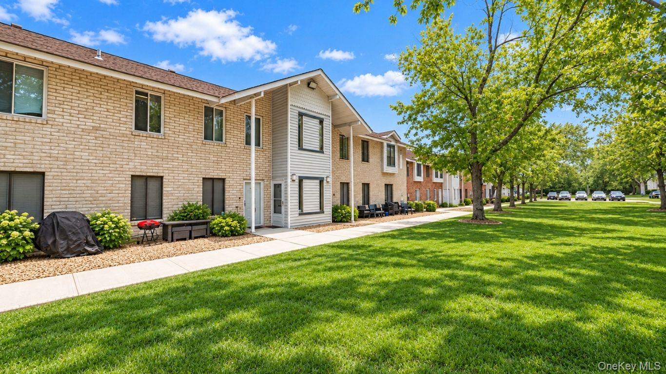 24 Idaho Court, Unit 24