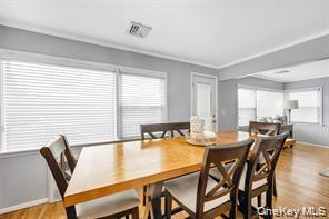 625 E Beech Street, Unit Upper photo 5