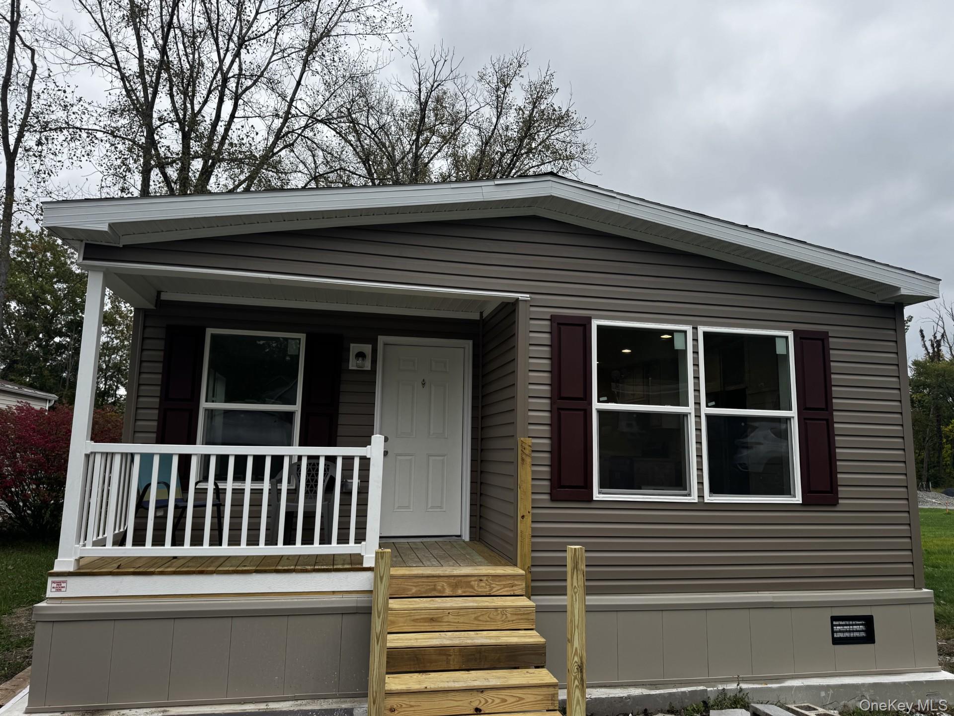 202 Brittany Terrace – For Sale