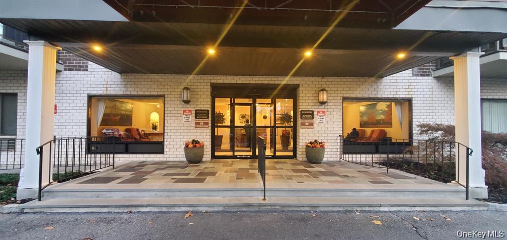 160 Academy Street, Unit 3L