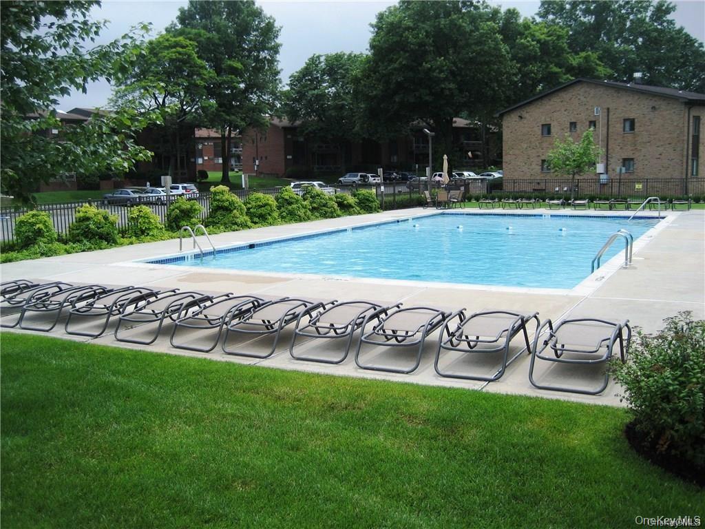12 Charles Lane, Unit 2B photo 19