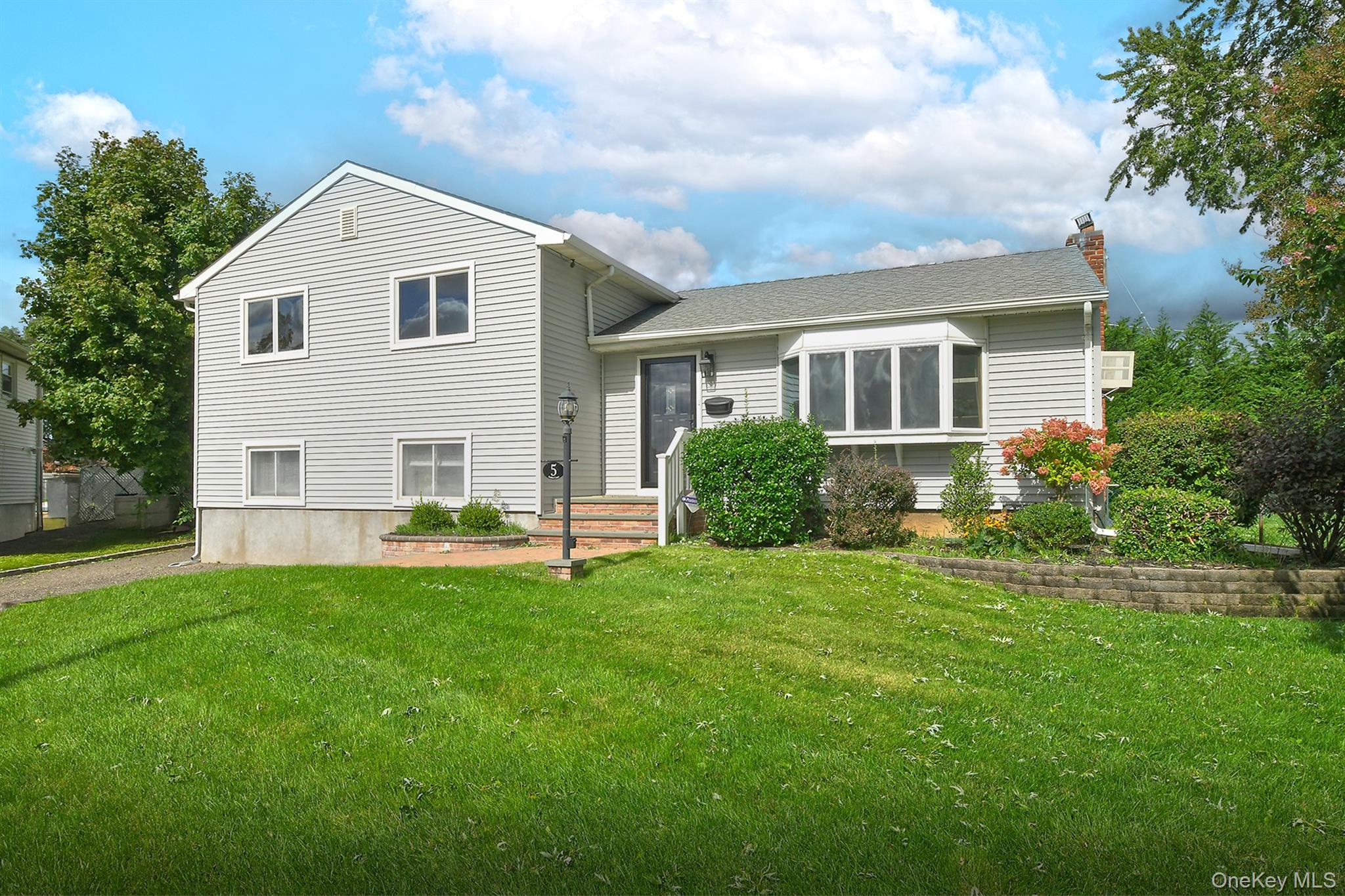 5 Robin Court – For Sale photo 4