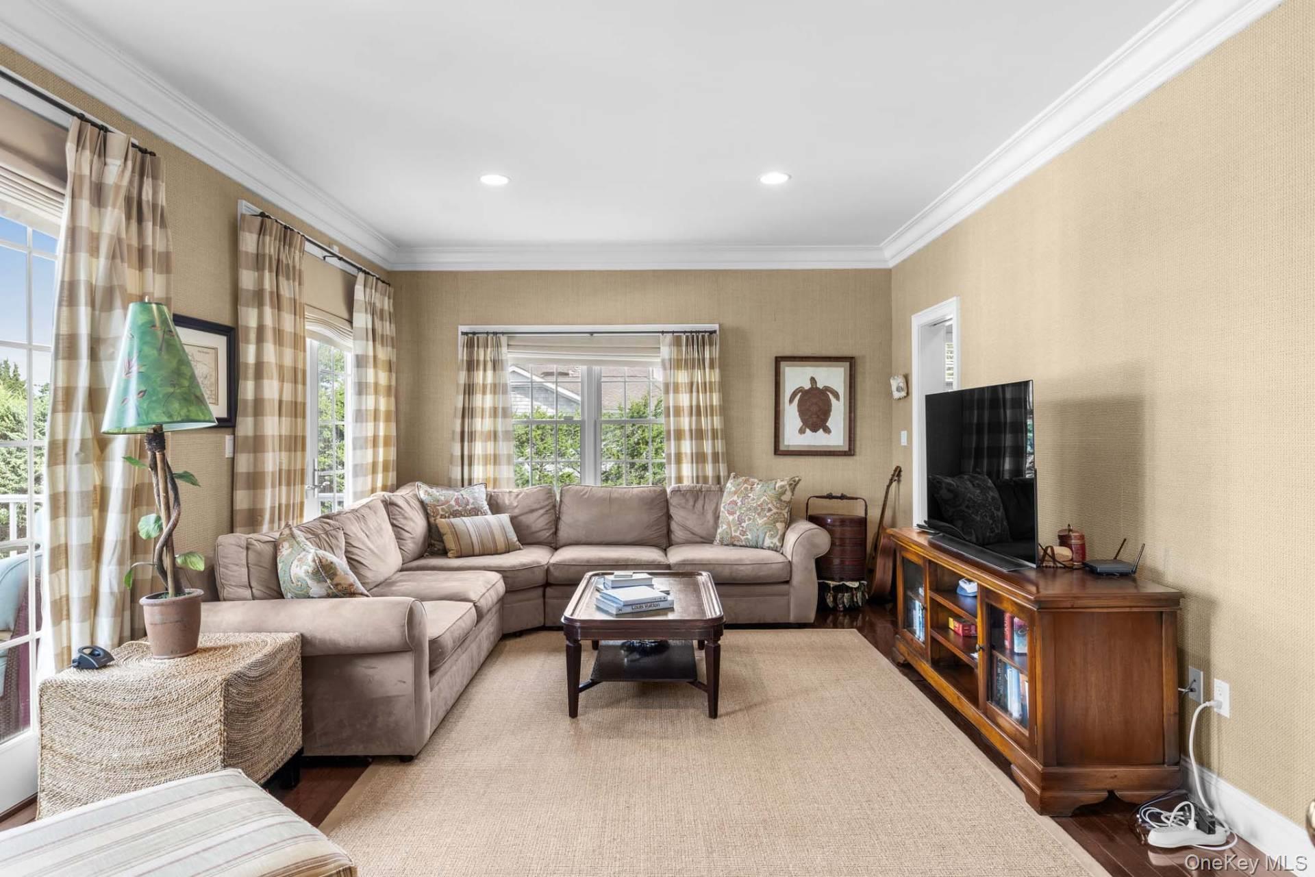 23 Meadow Lane – For Rent photo 20