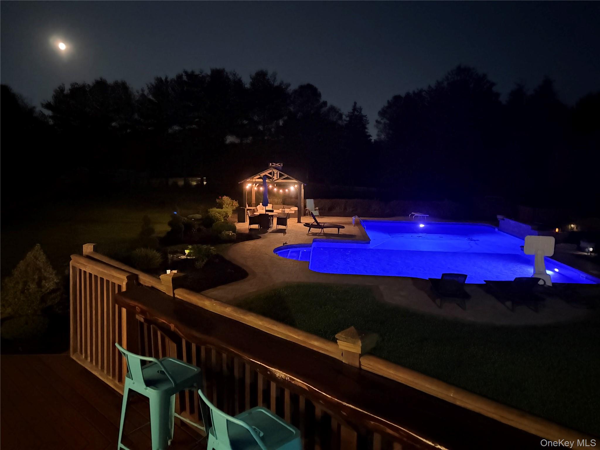 71 Triangle Lane – For Sale photo 8