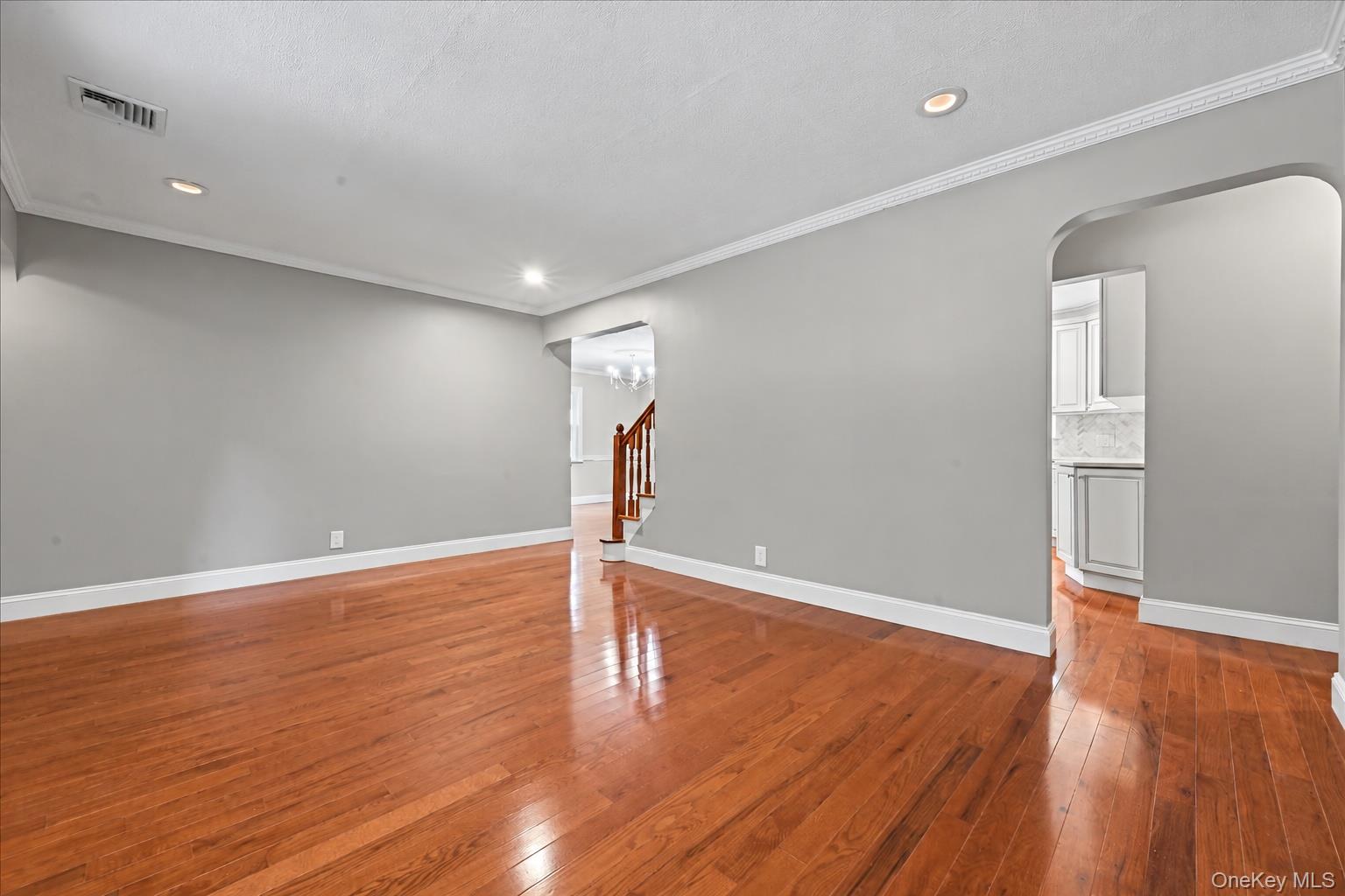 54 Greenway Boulevard – For Sale photo 6