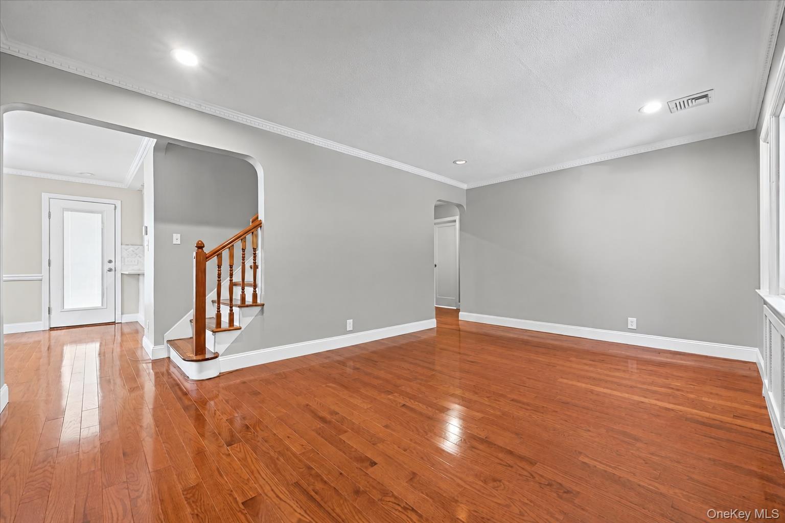 54 Greenway Boulevard – For Sale photo 5
