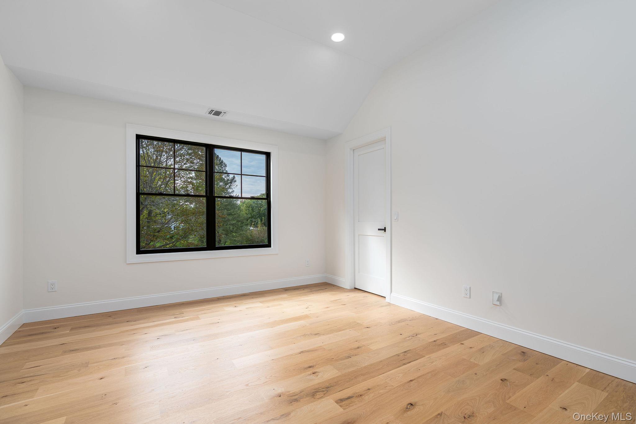 22 Tuthills Lane – For Sale photo 27