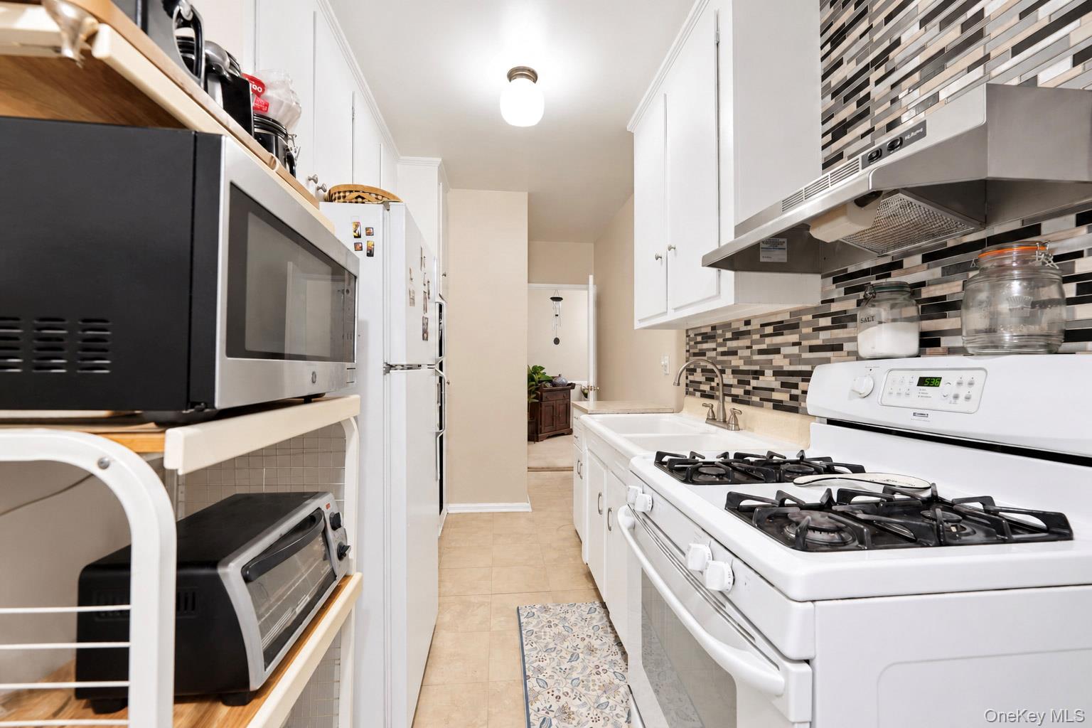 517 Riverdale Avenue, Unit 2H photo 12