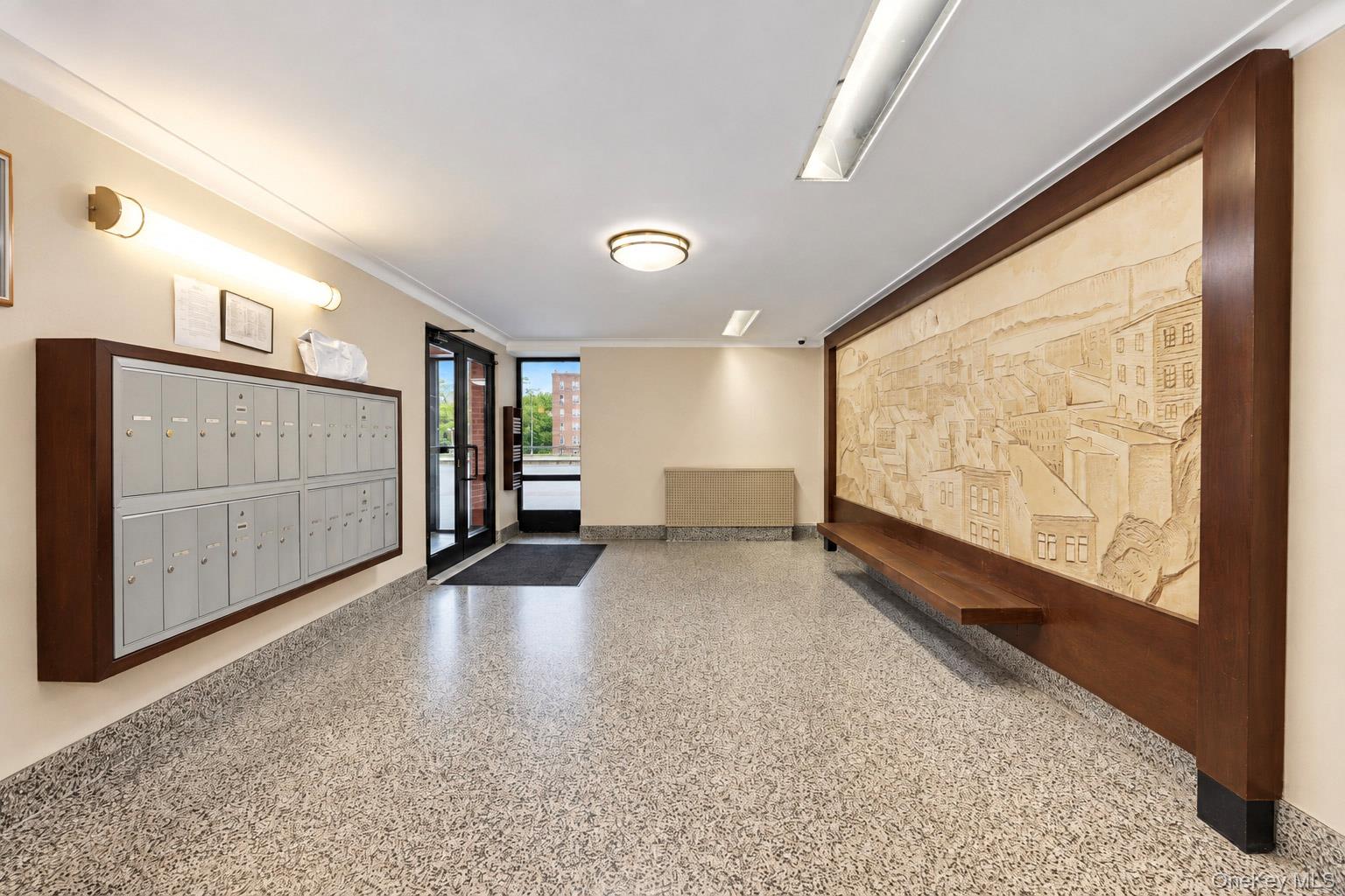 517 Riverdale Avenue, Unit 2H photo 2