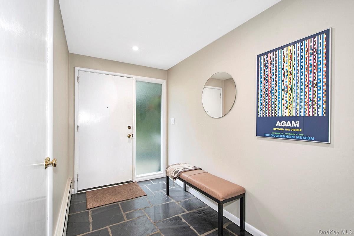 11 Greenbriar Drive – For Sale photo 3
