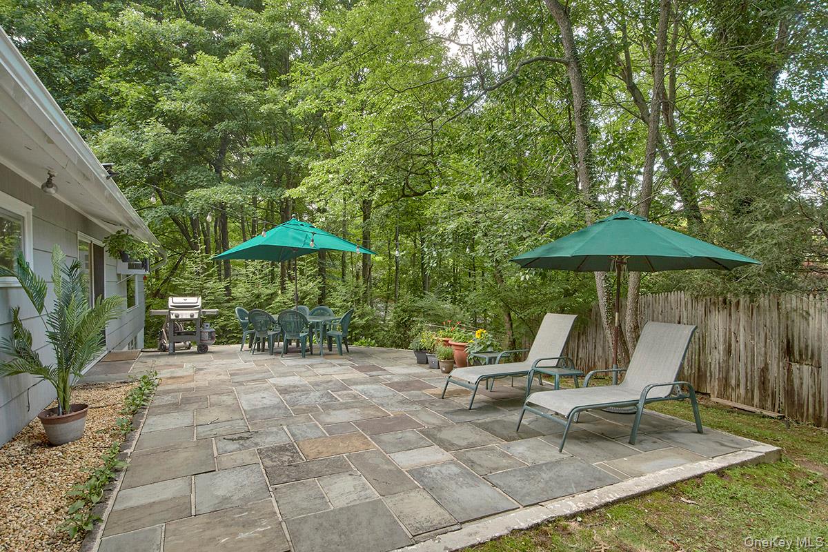 11 Greenbriar Drive – For Sale photo 22