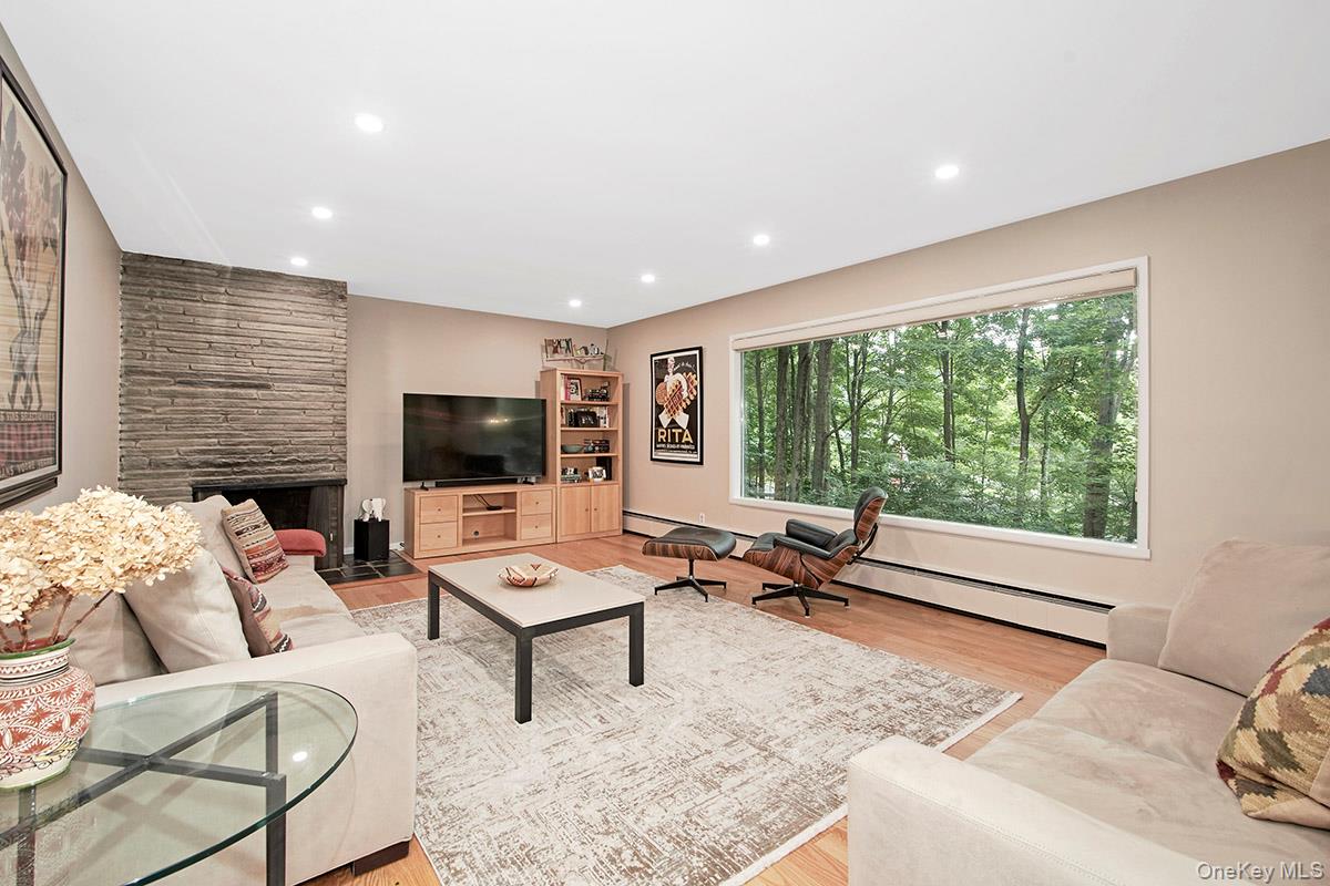 11 Greenbriar Drive – For Sale photo 5