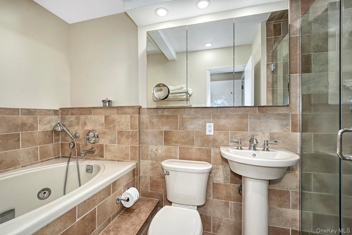 11 Greenbriar Drive – For Sale photo 20