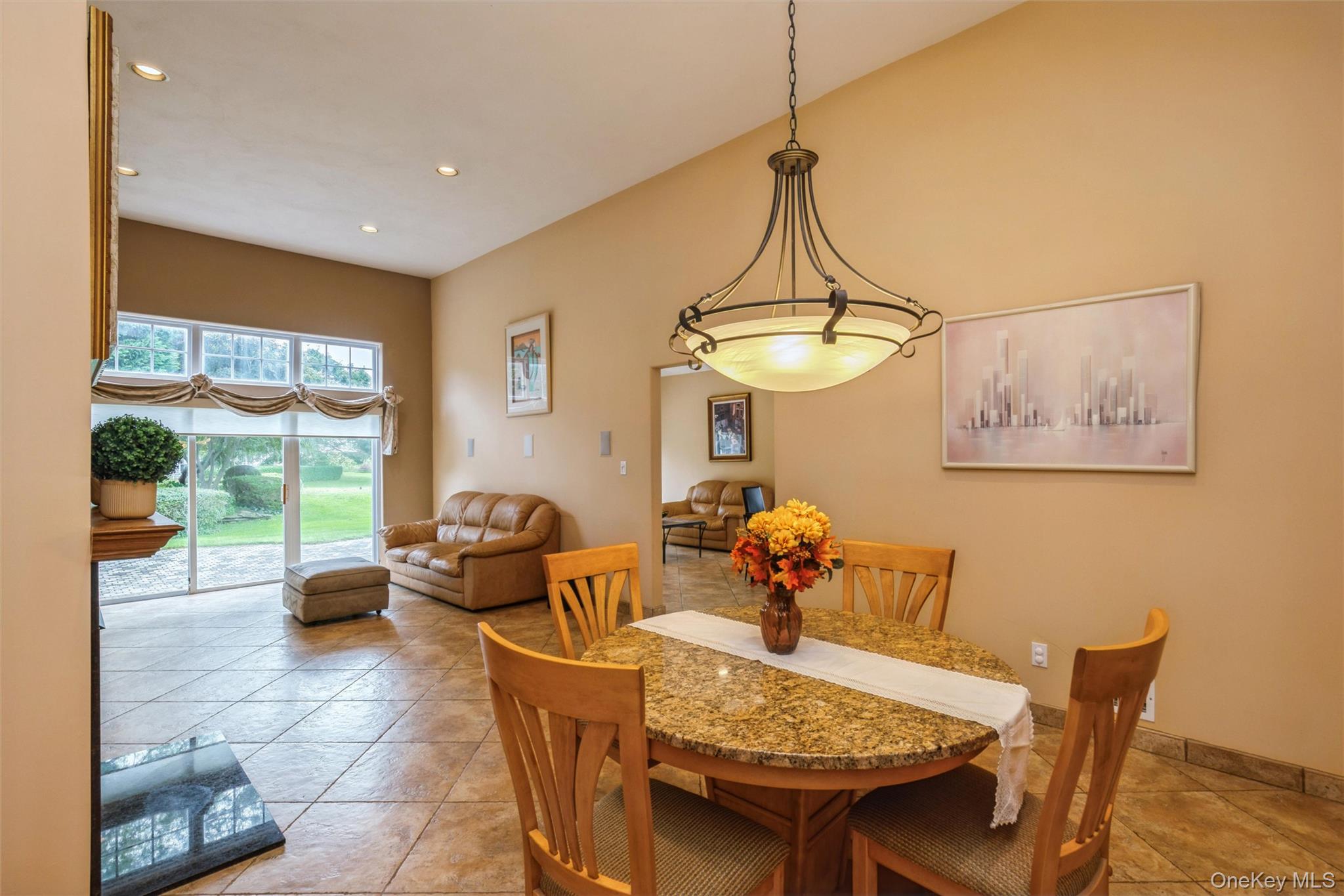 77 Hamlet Drive – For Sale photo 12