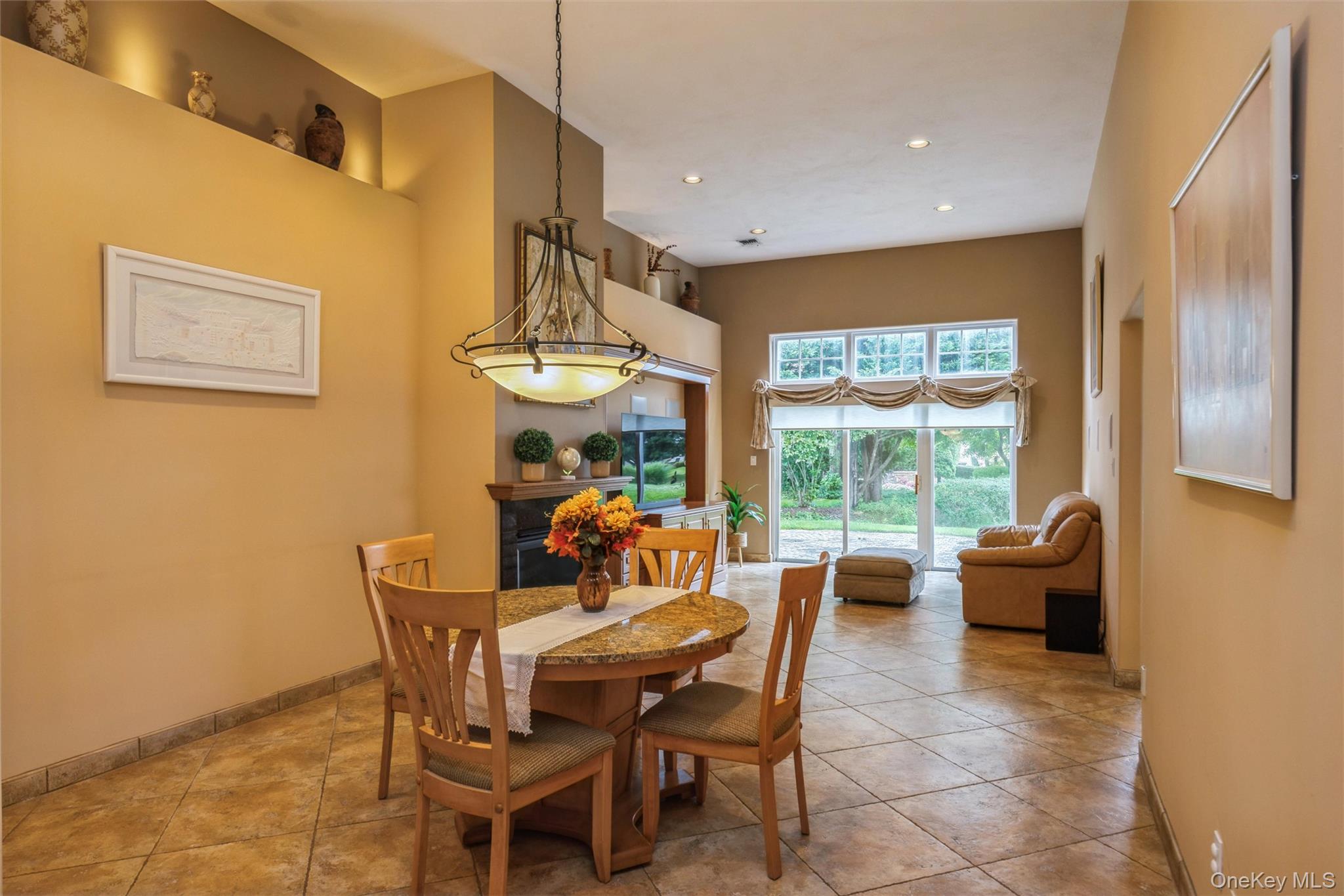 77 Hamlet Drive – For Sale photo 11