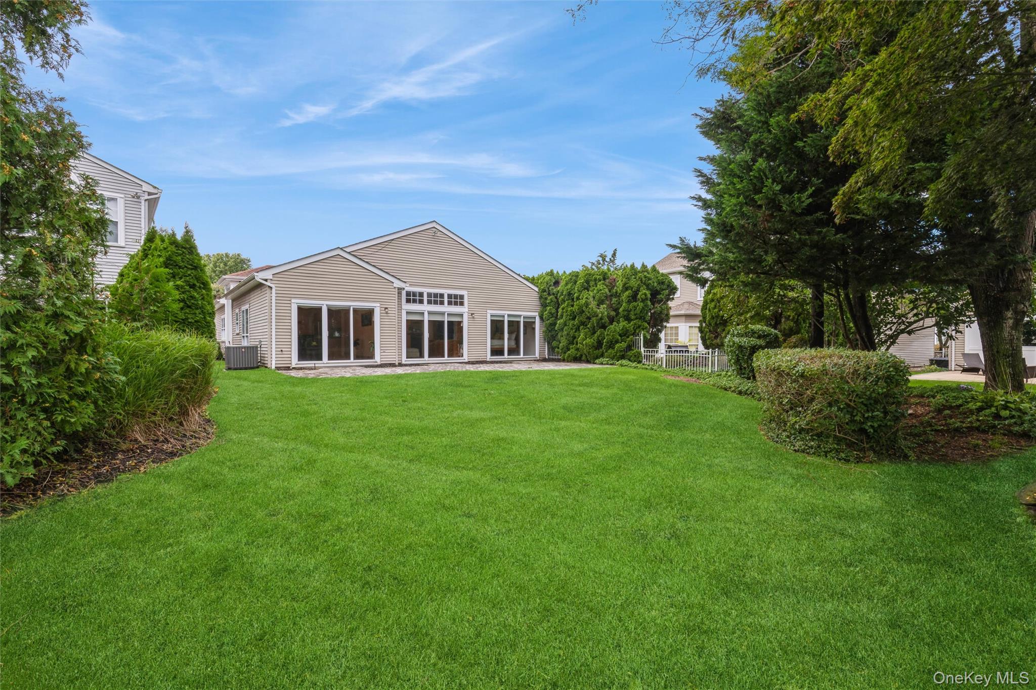 77 Hamlet Drive – For Sale photo 34