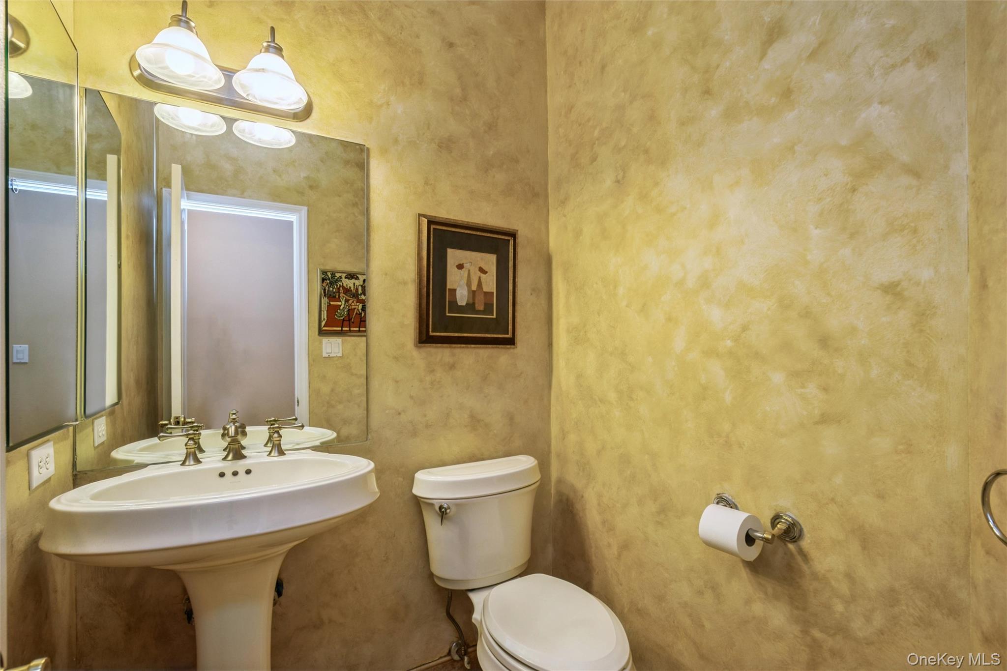77 Hamlet Drive – For Sale photo 23