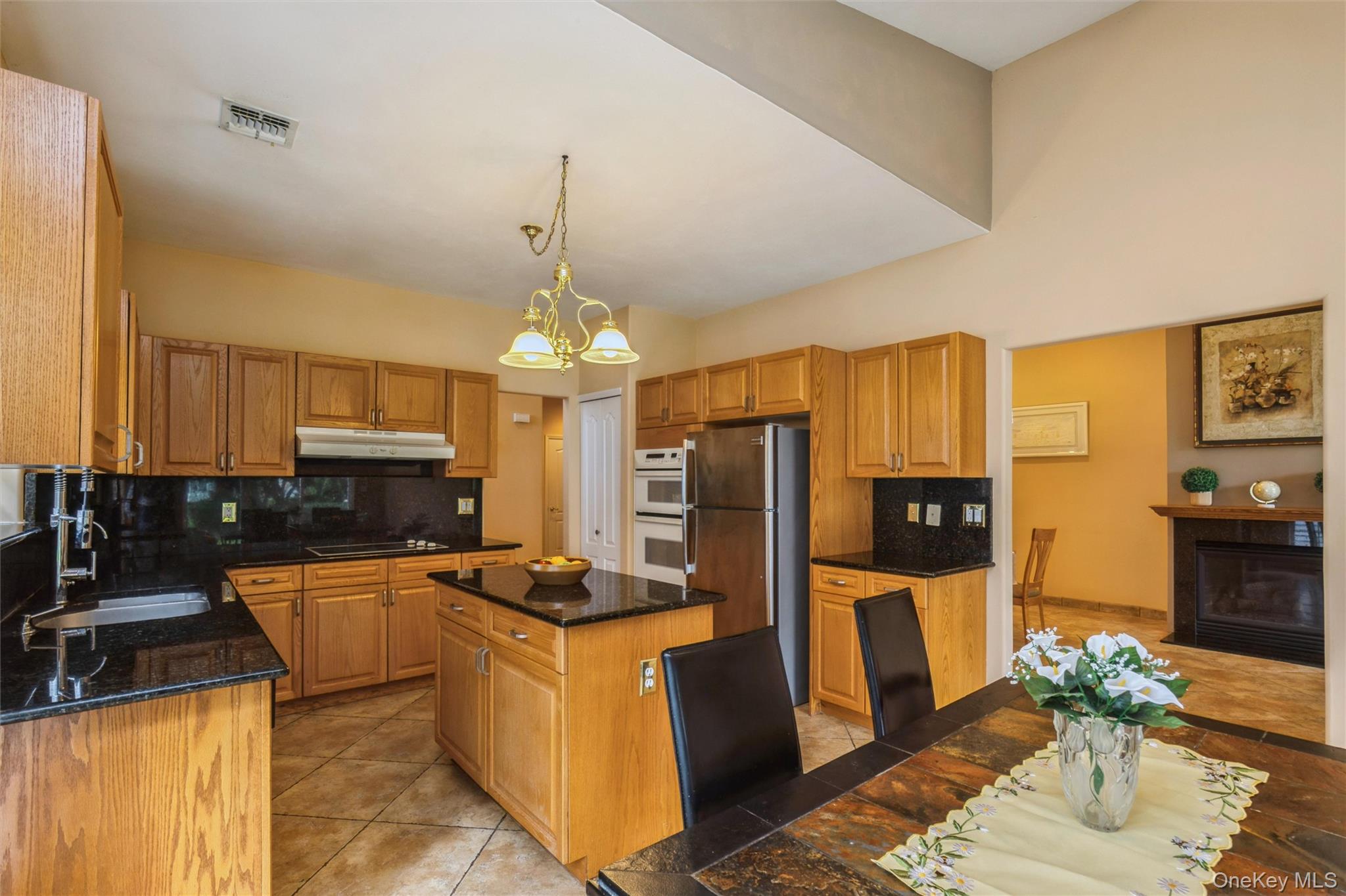 77 Hamlet Drive – For Sale photo 7