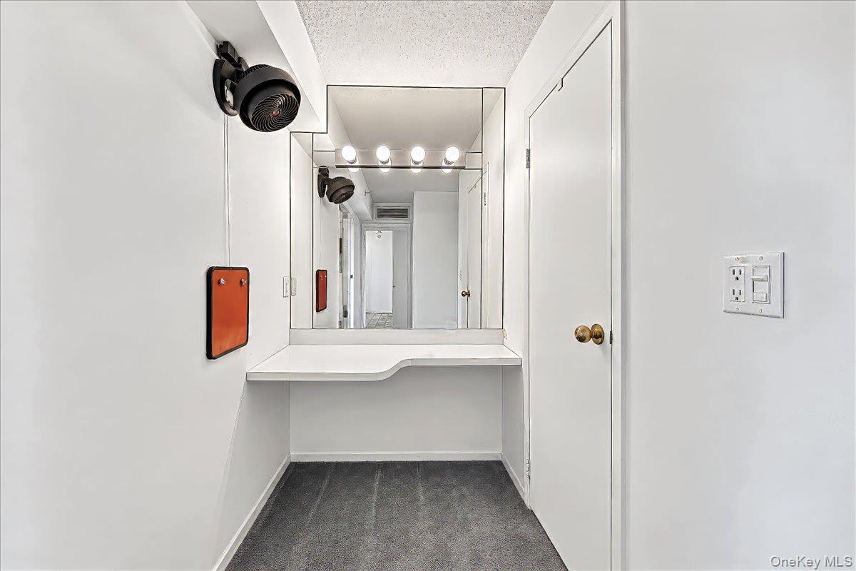 4 Martine Avenue, Unit 1507 photo 9