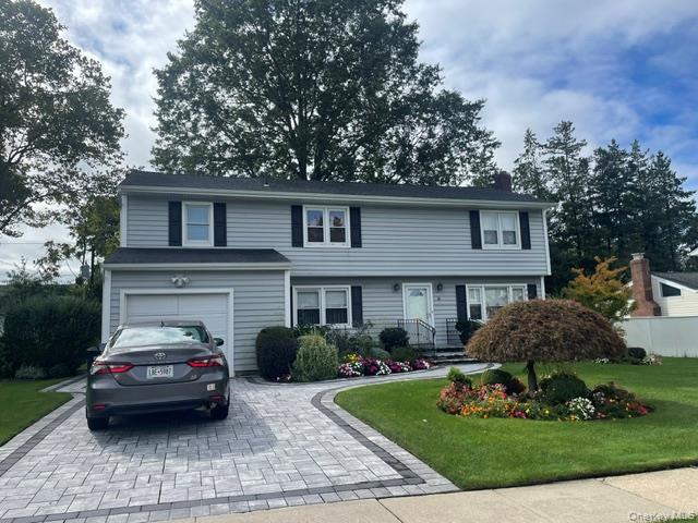 6 Bradford Road – For Sale photo 3