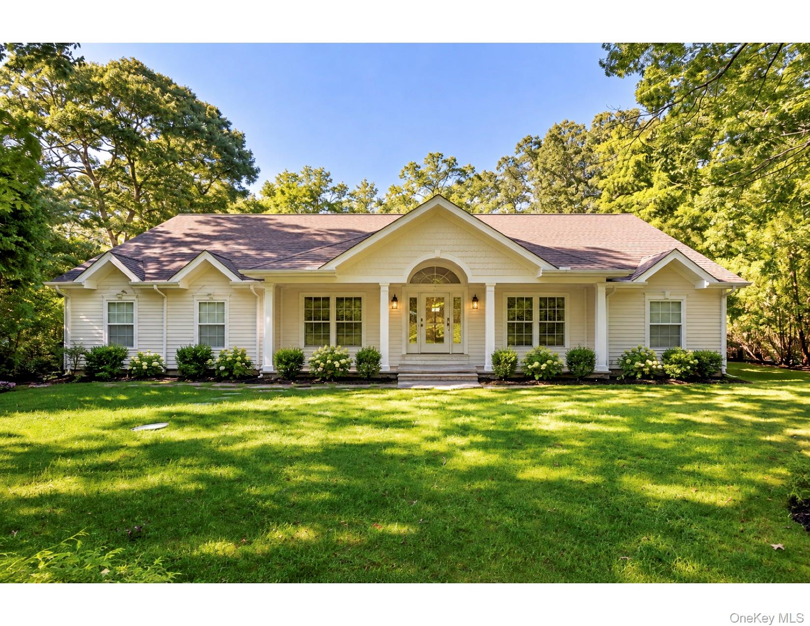 16 Willowood Court – For Sale