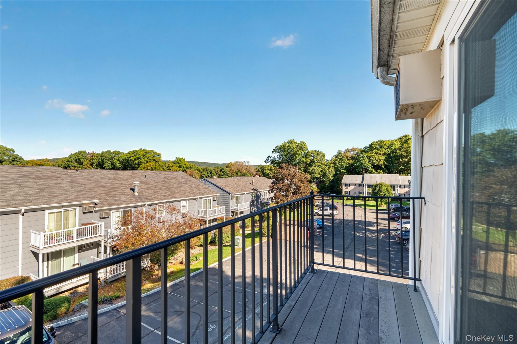 284 Parkside Drive – For Sale photo 30