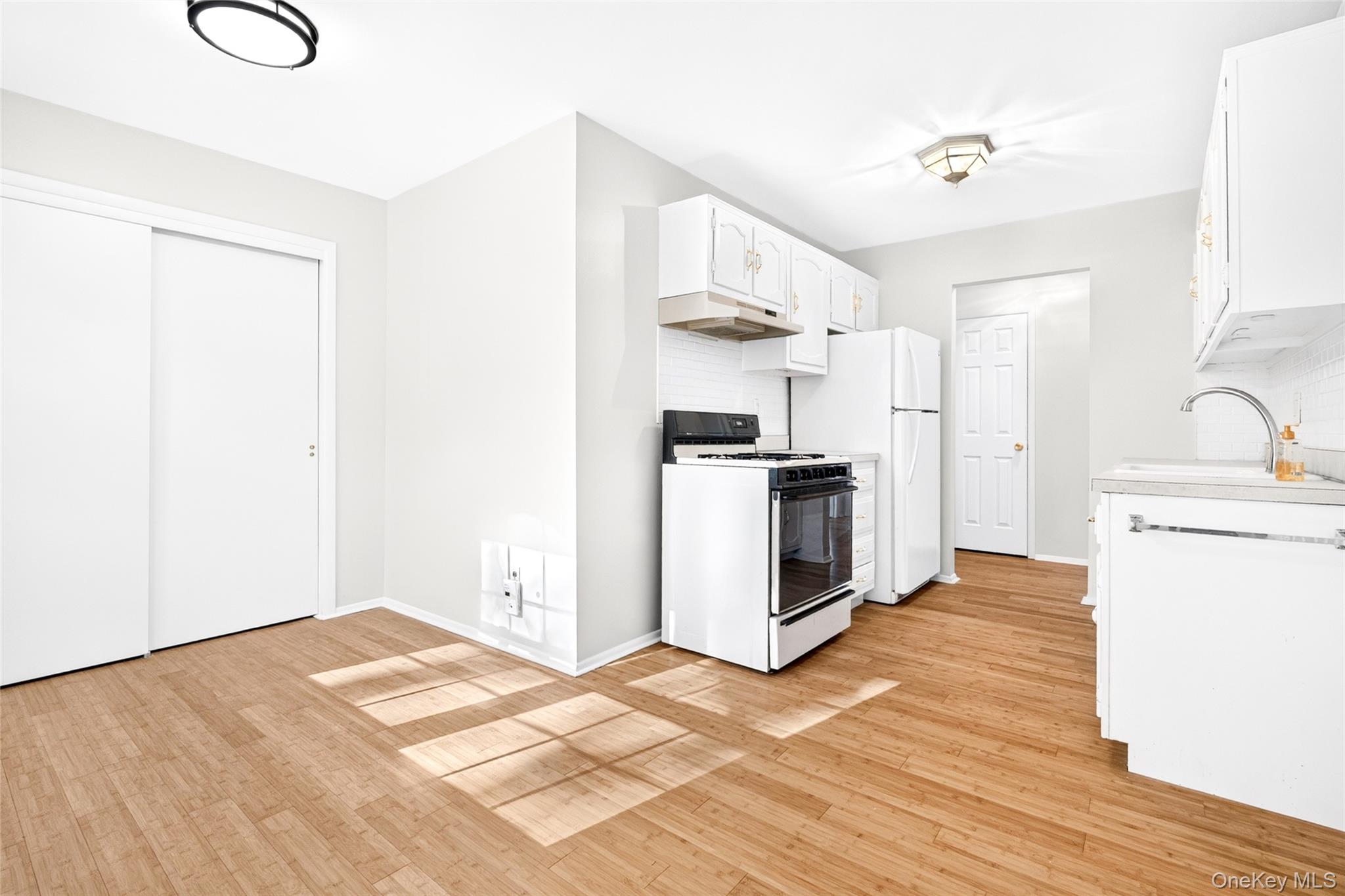 284 Parkside Drive – For Sale photo 12