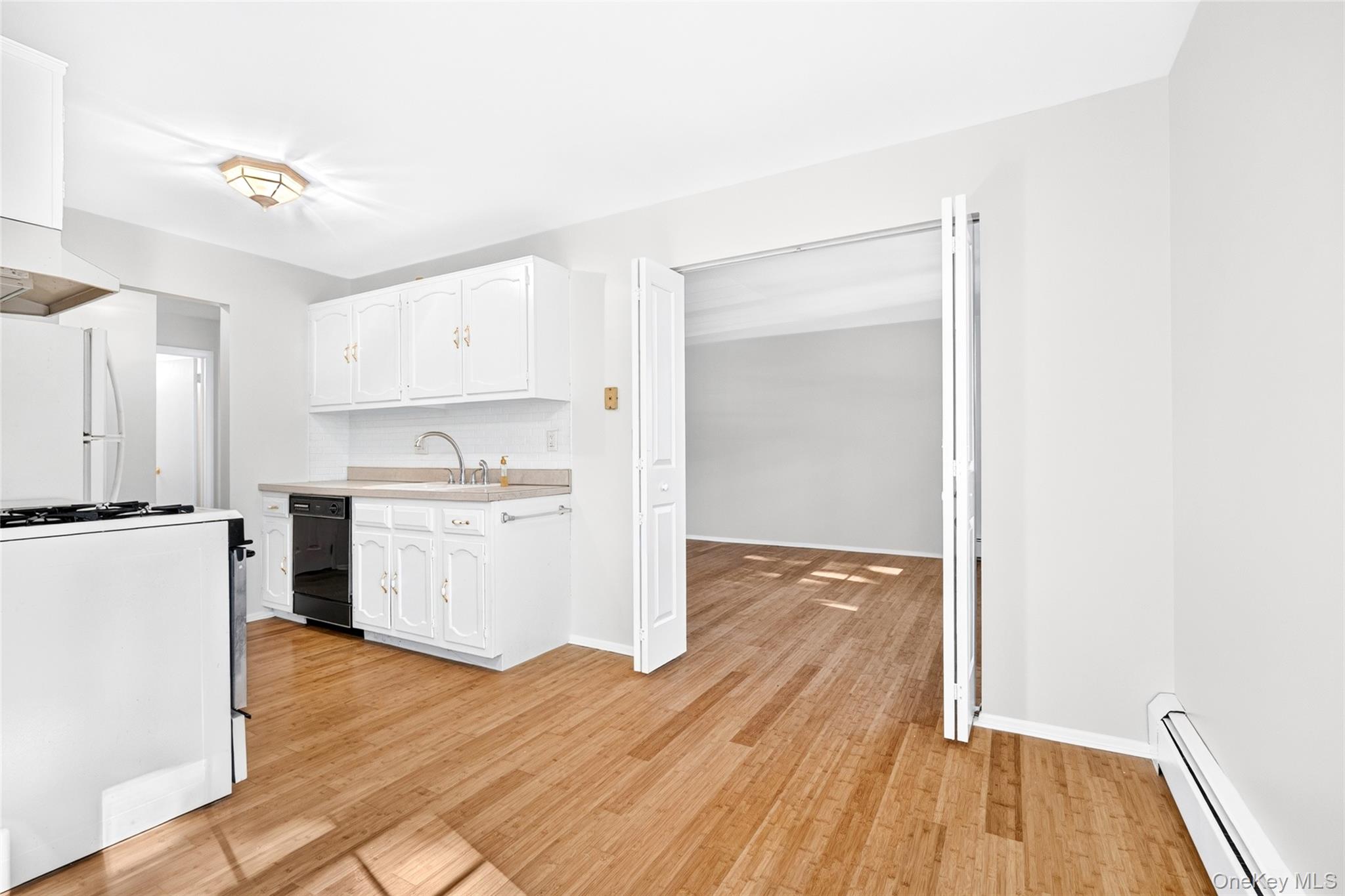 284 Parkside Drive – For Sale photo 16