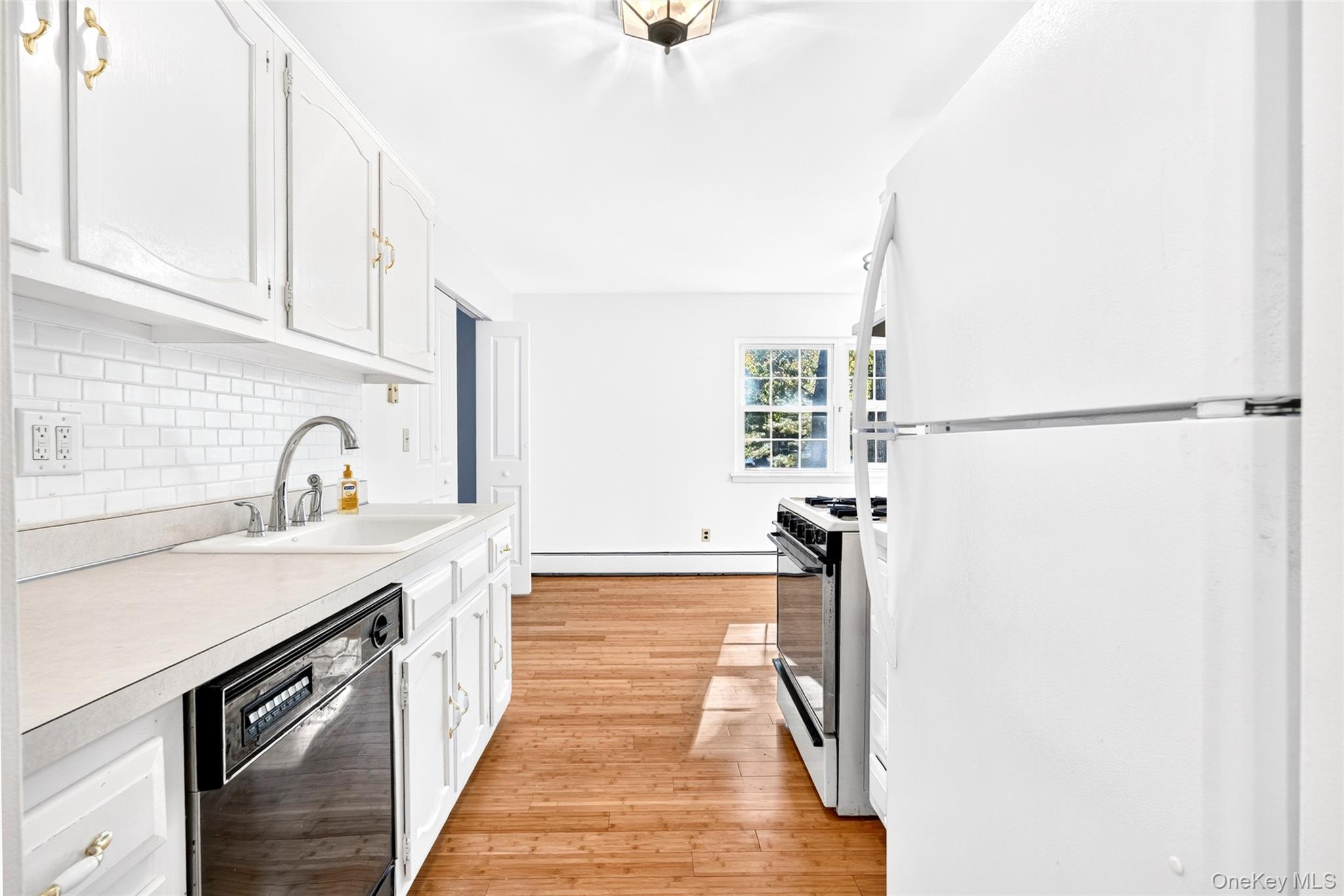 284 Parkside Drive – For Sale photo 7