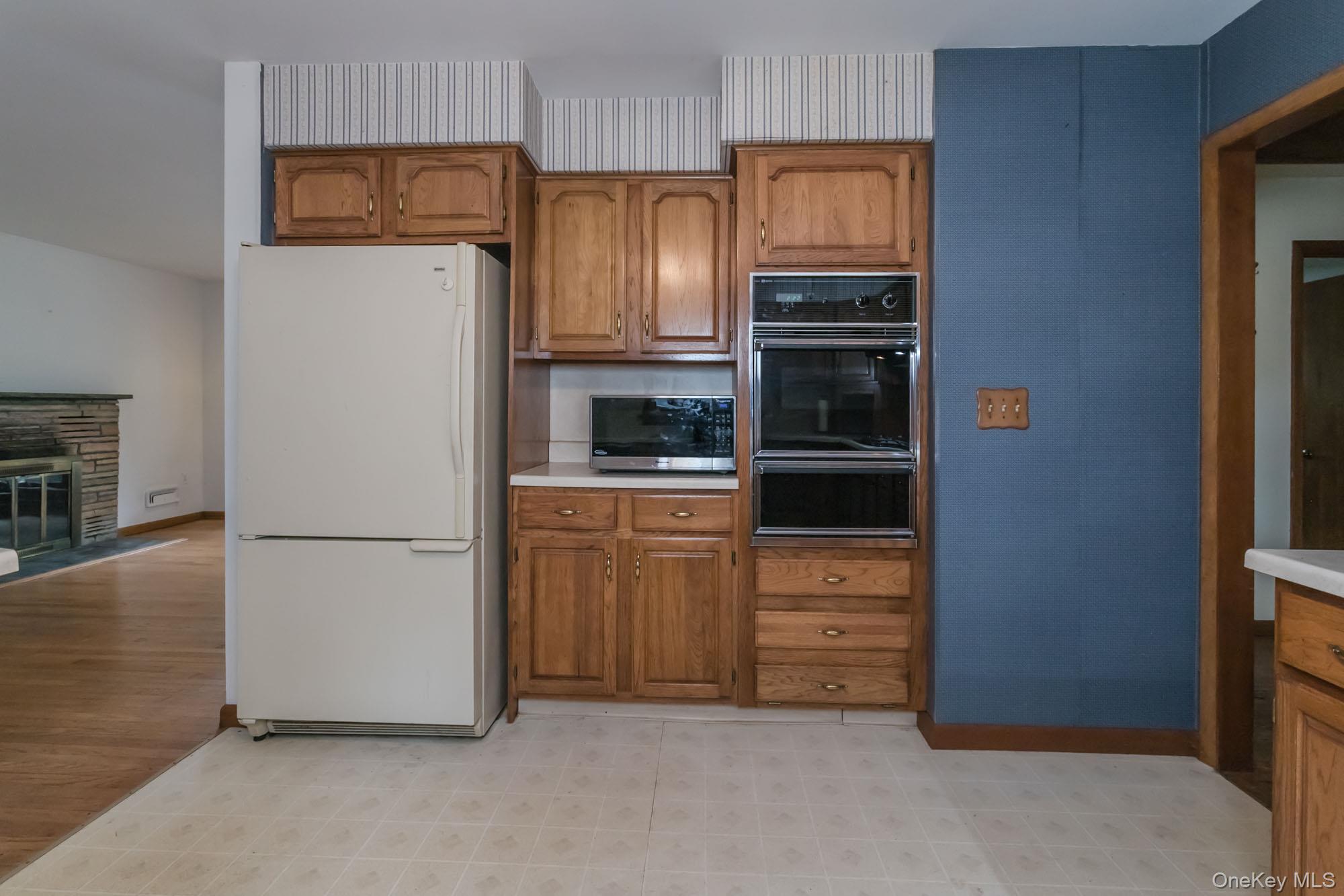 8 Crescent Avenue – For Sale photo 8