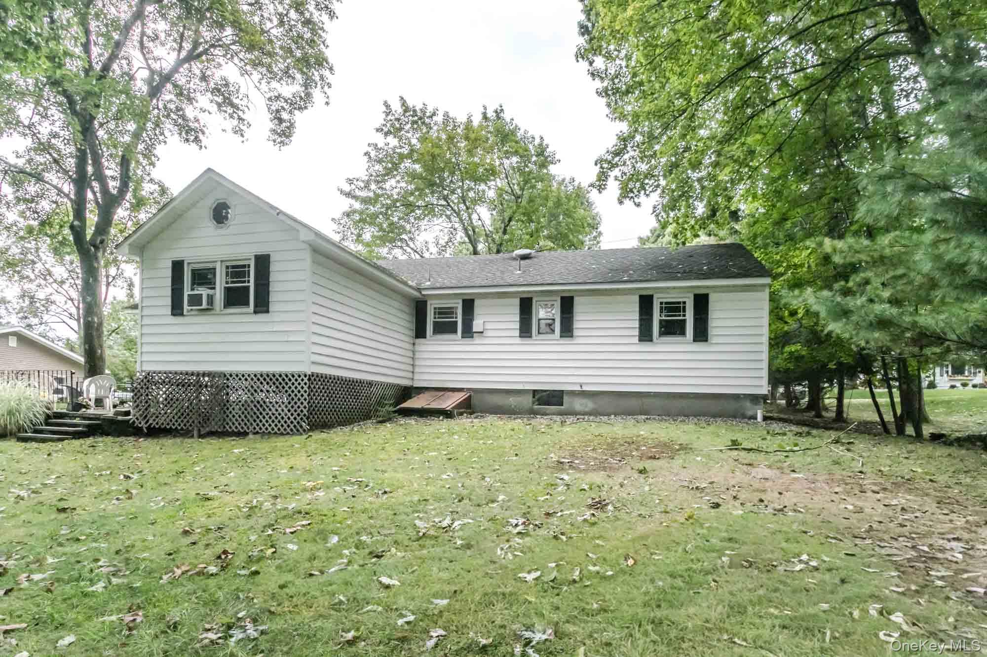 8 Crescent Avenue – For Sale photo 18